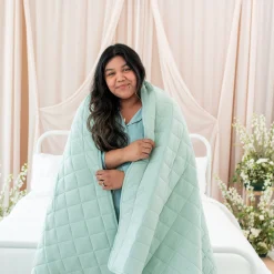 Kyte Baby Adult Quilted Blanket in 3.5 Sage Hot