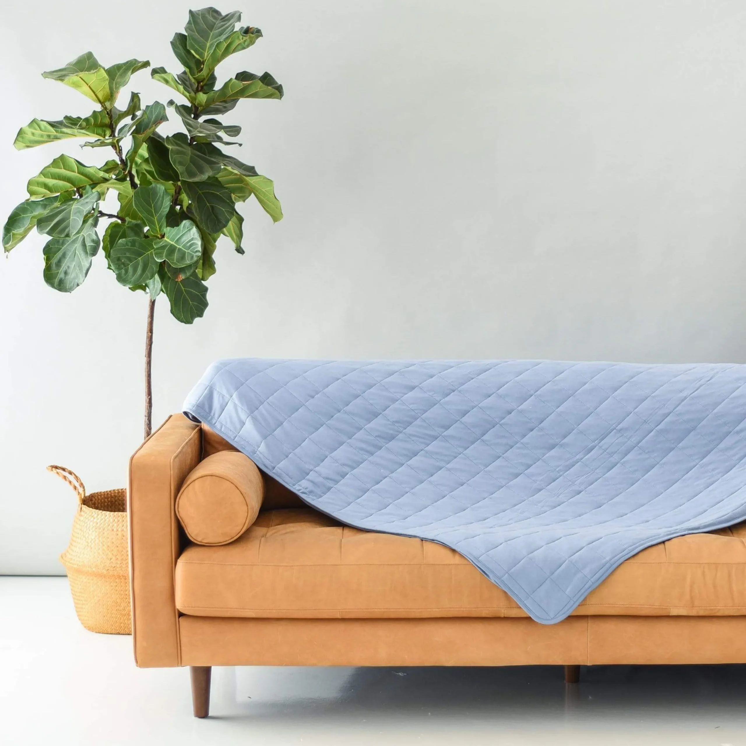 Kyte Baby Adult Quilted Blanket in 2.5 Slate Hot