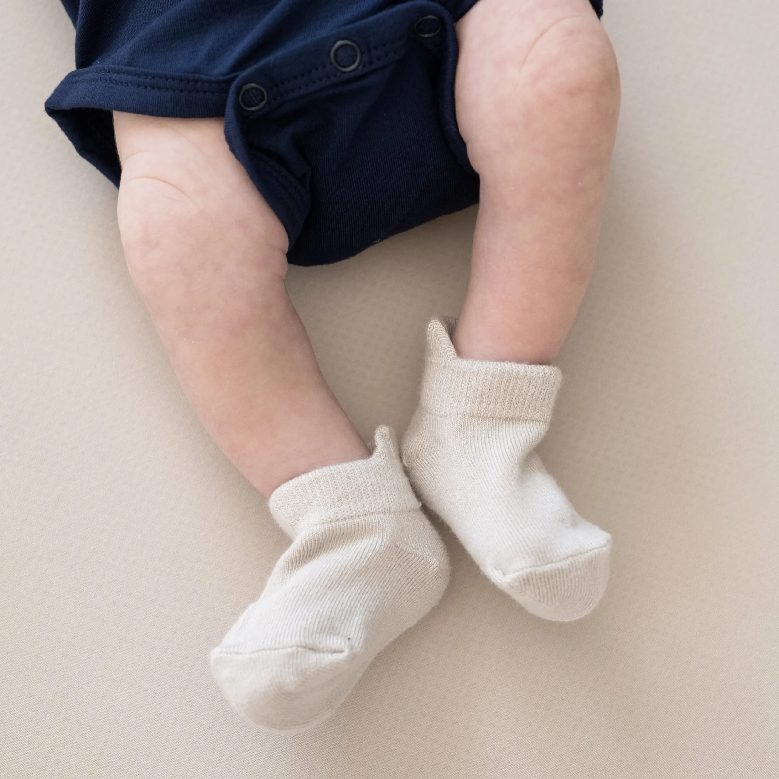 Kyte Baby Ankle Socks Combo 5-Pack in Neutral Neutral: Cloud/Oat/Storm/Sage/Midnight New