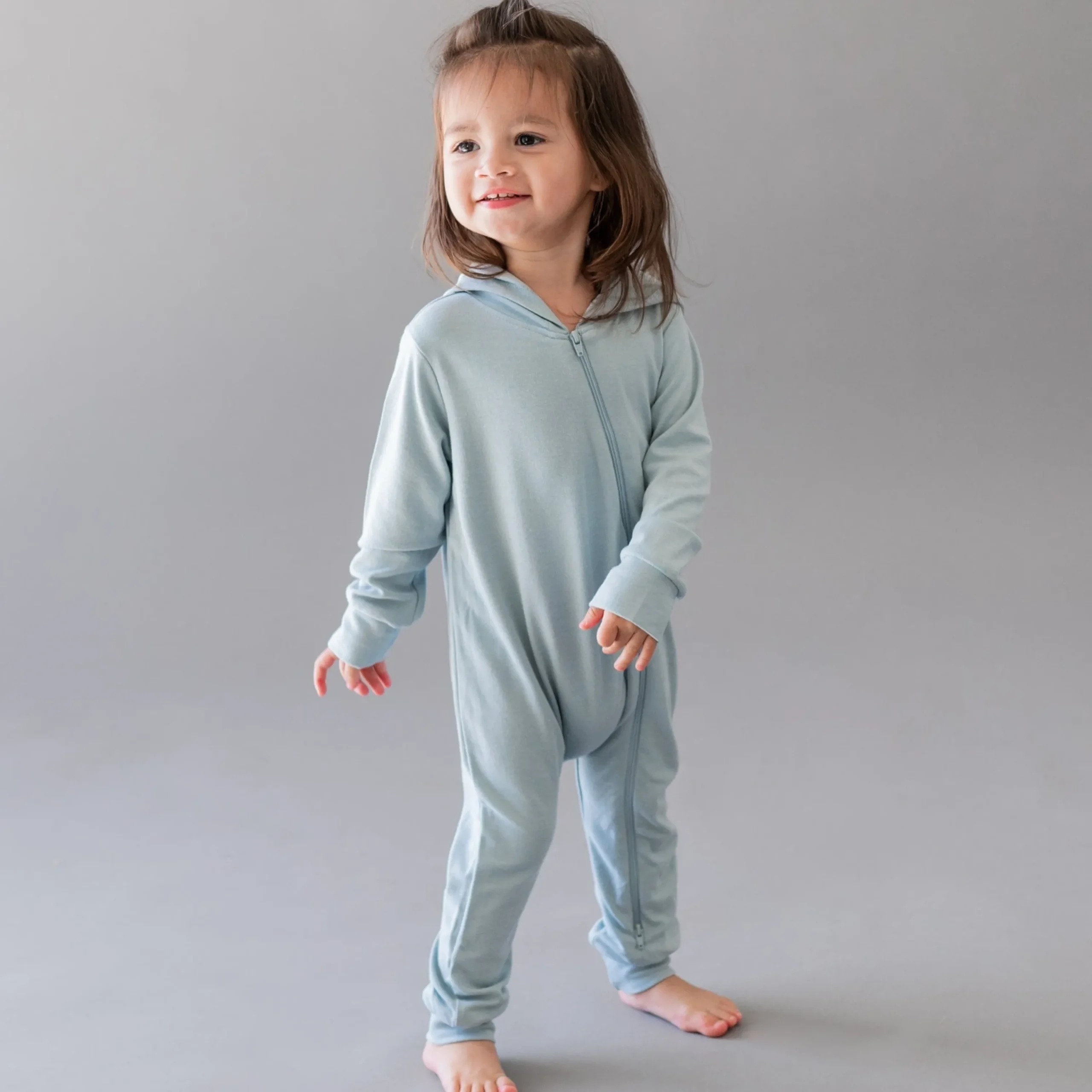 Kyte Baby Bamboo Jersey Hooded Zippered Romper in Fog Outlet