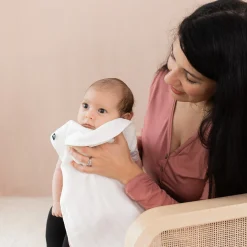 Kyte Baby Bamboo Muslin Burp Cloth in Cloud Hot