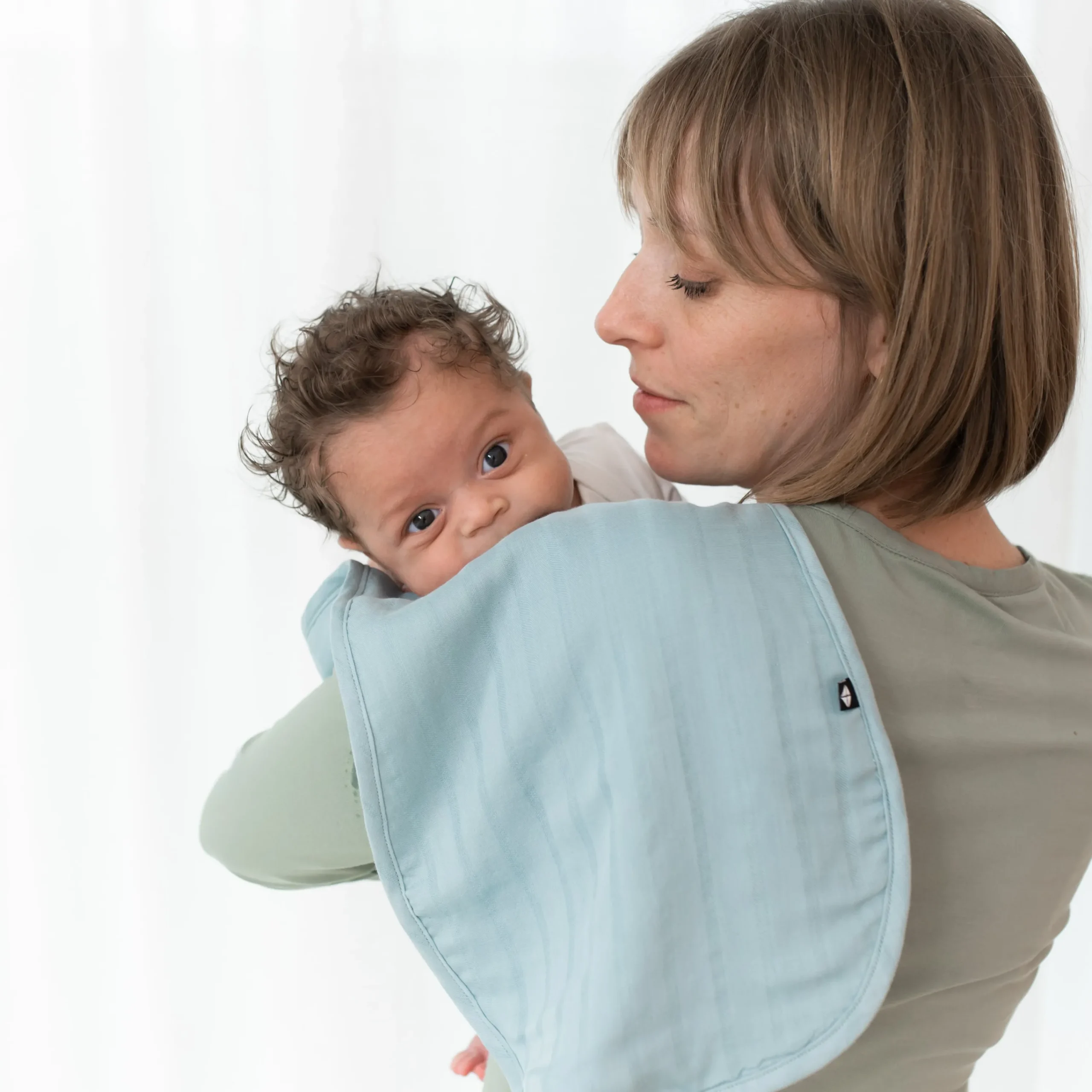 Kyte Baby Bamboo Muslin Burp Cloth in Mist Online
