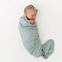 Kyte Baby Bamboo Muslin Swaddle Blanket in Mist Hot