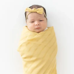 Kyte Baby Bamboo Muslin Tiny Bow in Sandcastle