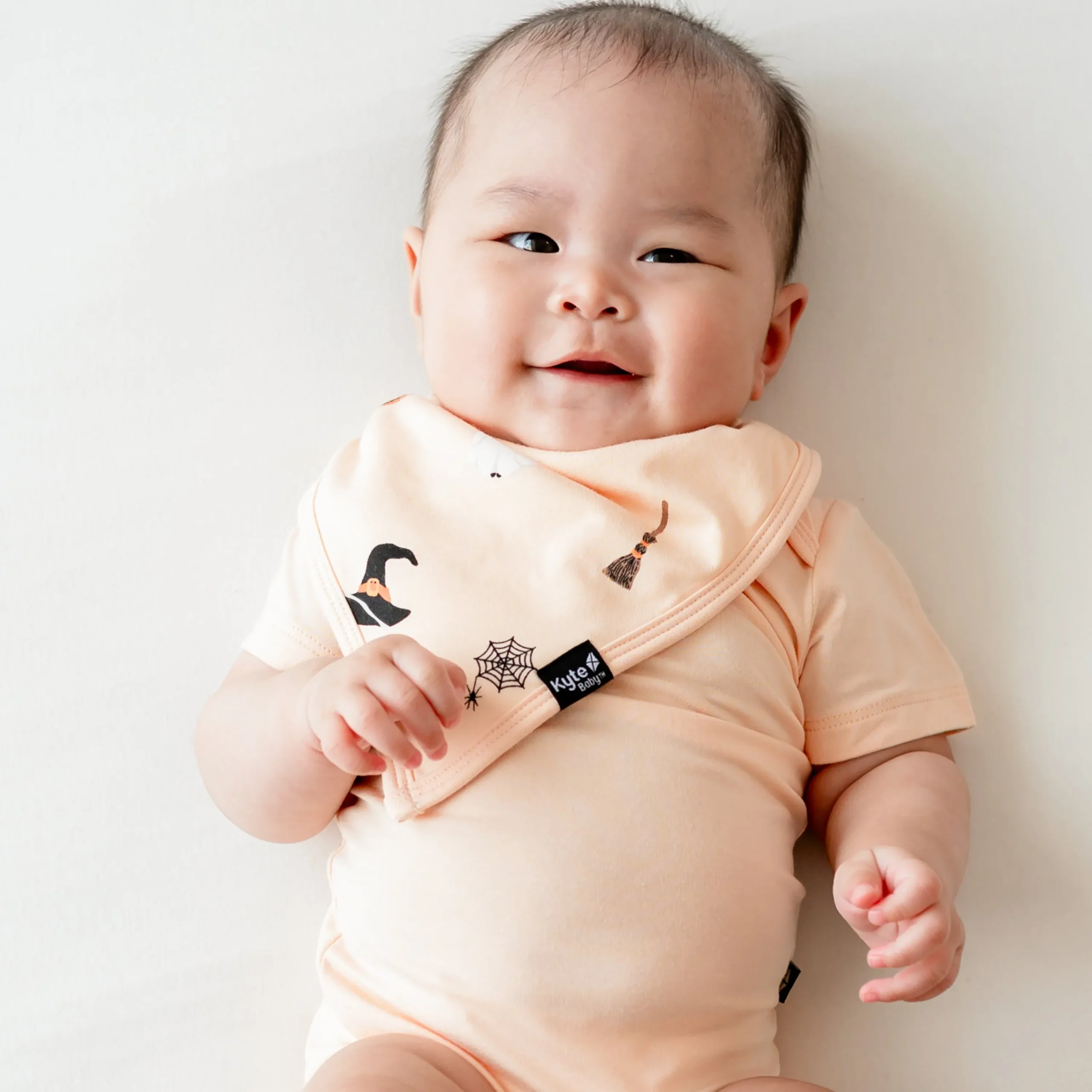 Kyte Baby Bib in Bewitched Clearance