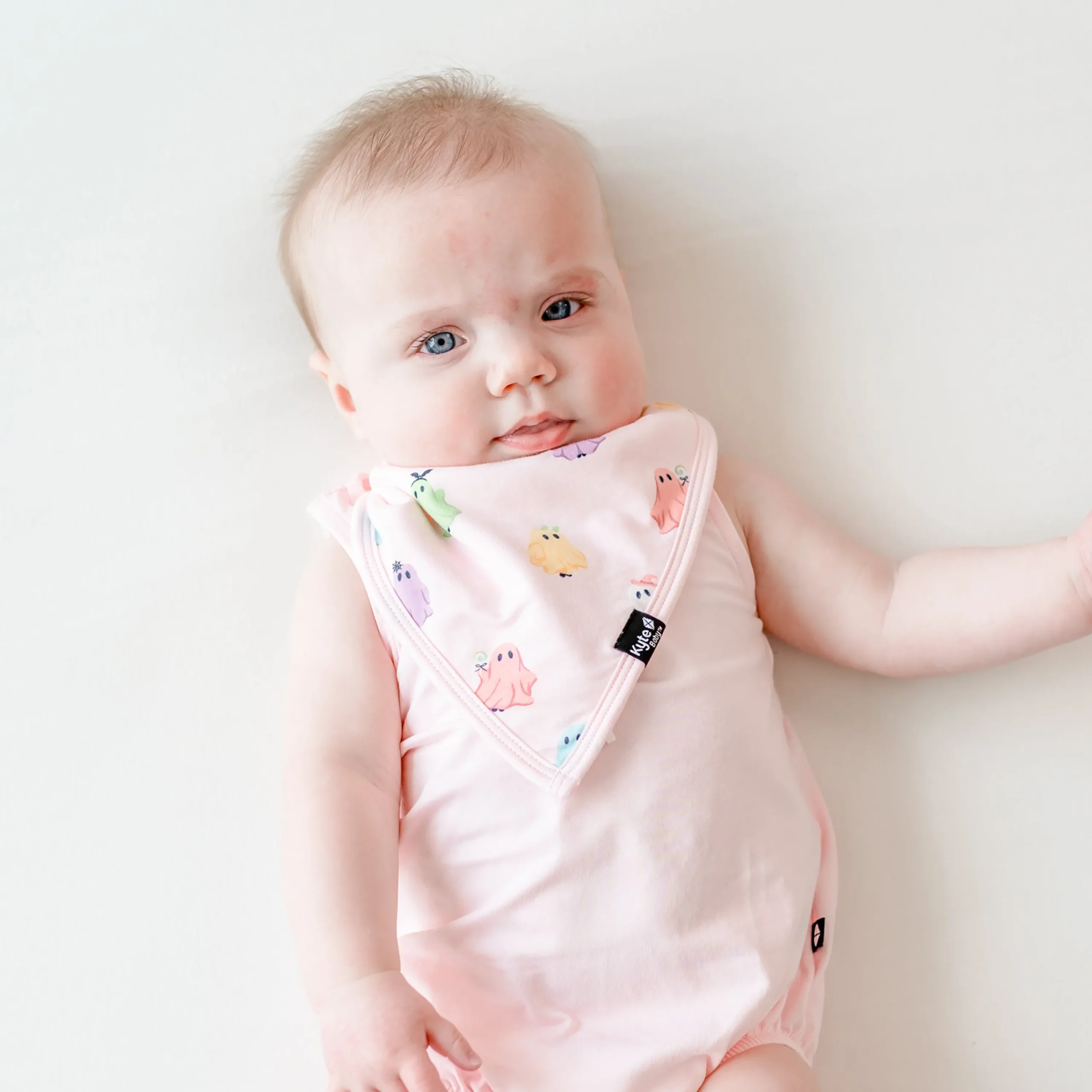 Kyte Baby Bib in Pastel Ghost Hot