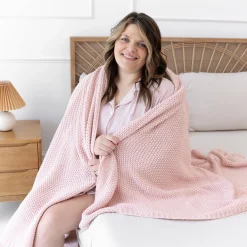 Kyte Baby Chunky Knit Youth Blanket in Blush Outlet