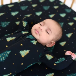 Kyte Baby Crib Sheet in Twinkle Tree Hot