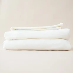 Kyte Baby Fitted Sheet with Pillowcases in Cloud Discount