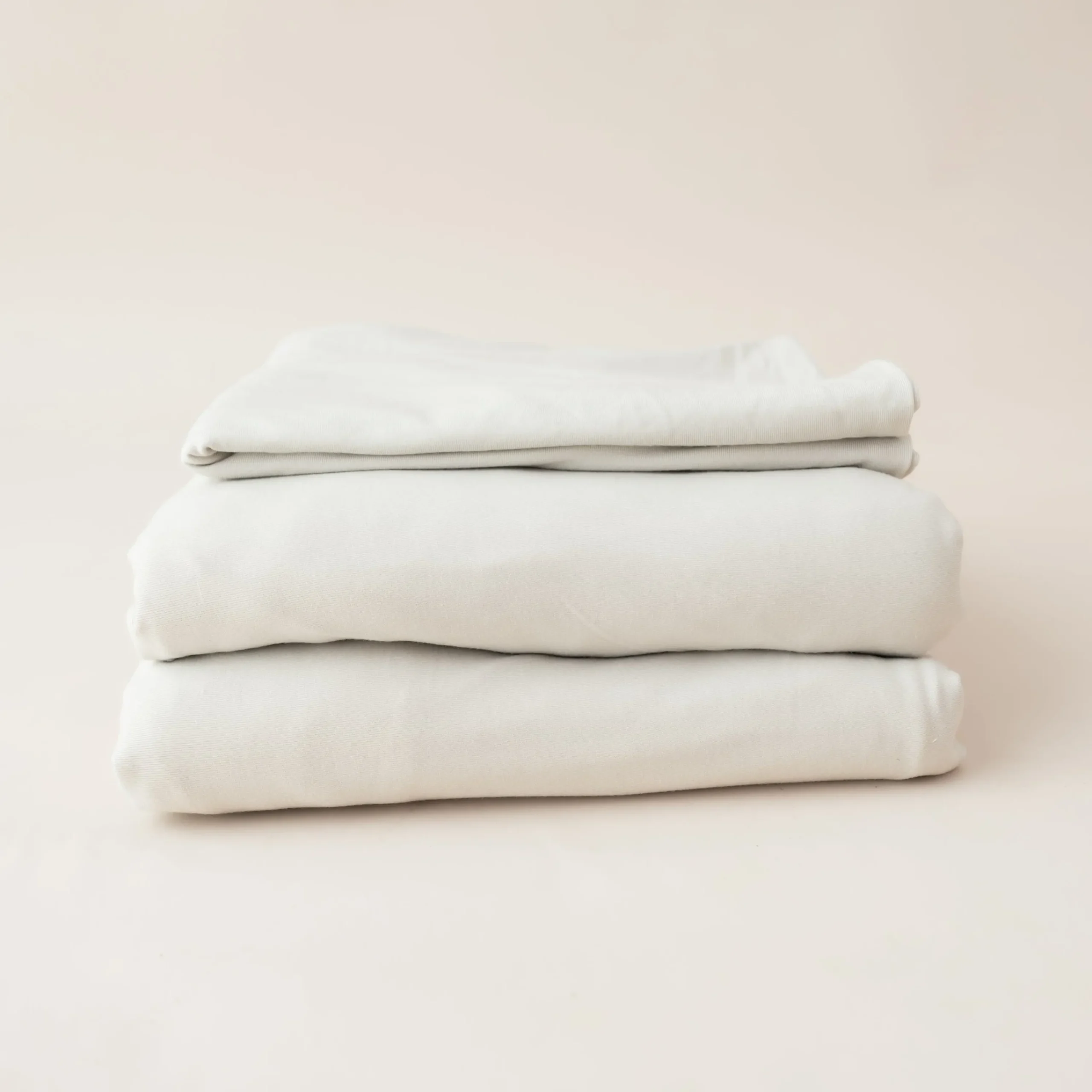 Kyte Baby Fitted Sheet with Pillowcases in Oat Outlet