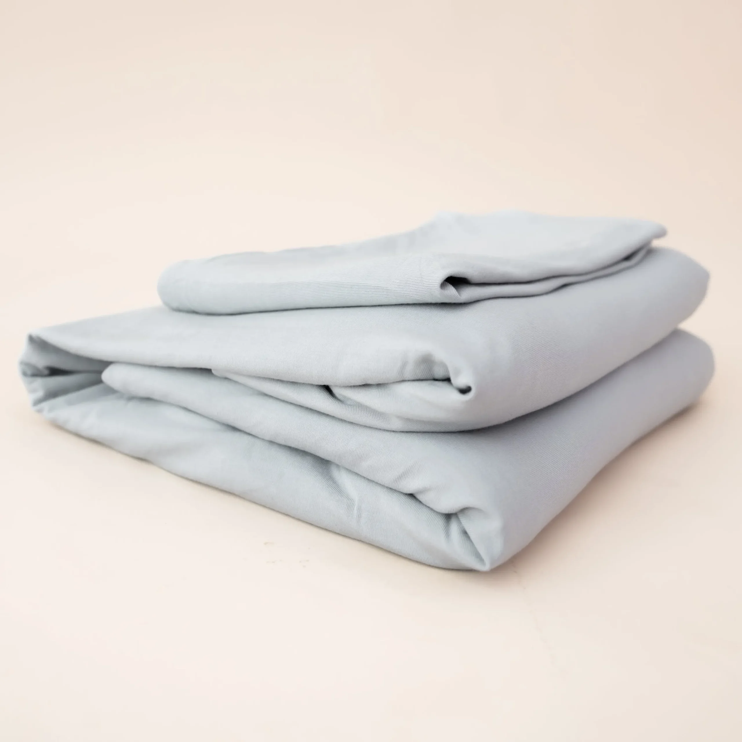 Kyte Baby Fitted Sheet with Pillowcases in Storm Sale