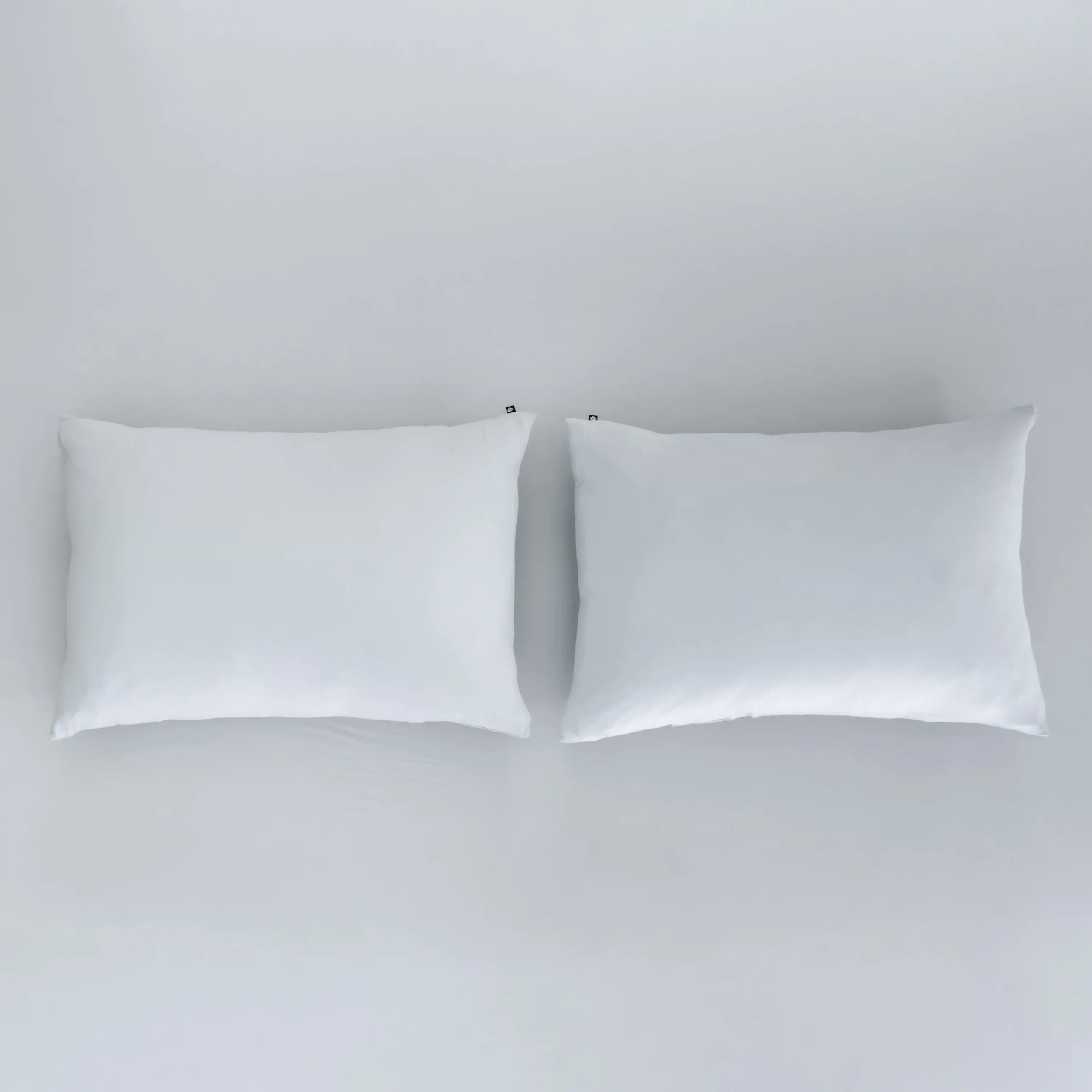 Kyte Baby Fitted Sheet with Pillowcases in Storm Sale
