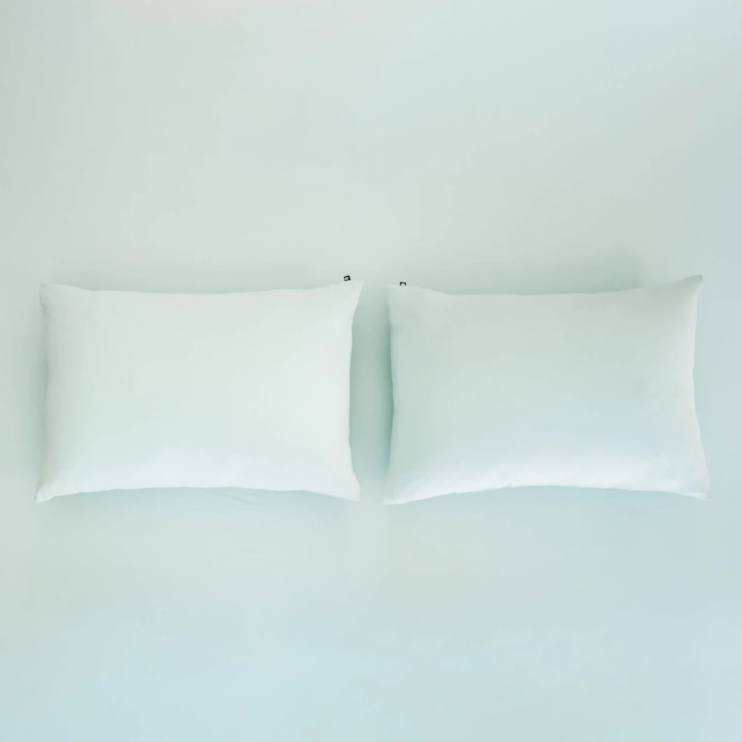 Kyte Baby Fitted Sheet with Pillowcases in Sage Outlet