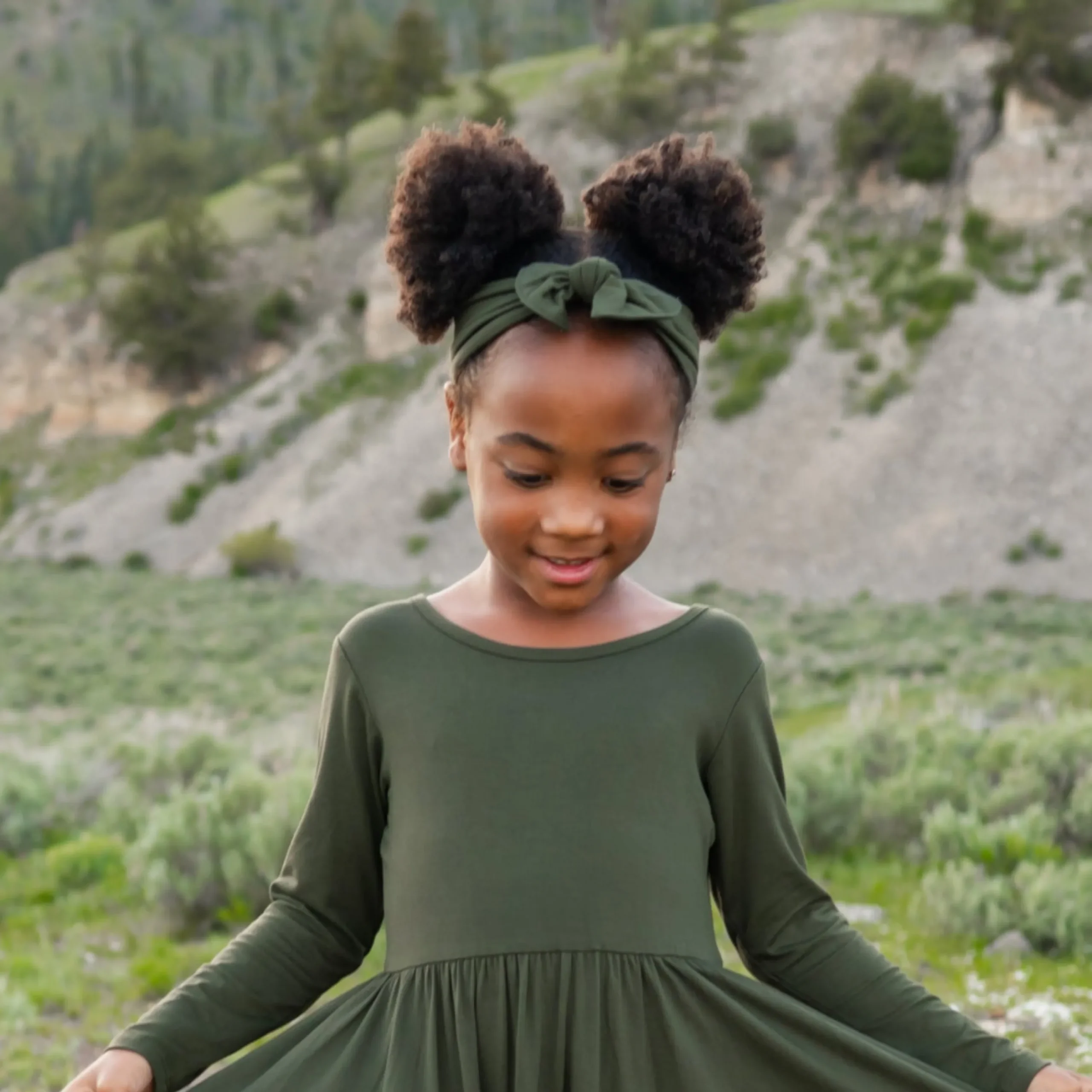 Kyte Baby Knotted Bow Headband in Fir Clearance