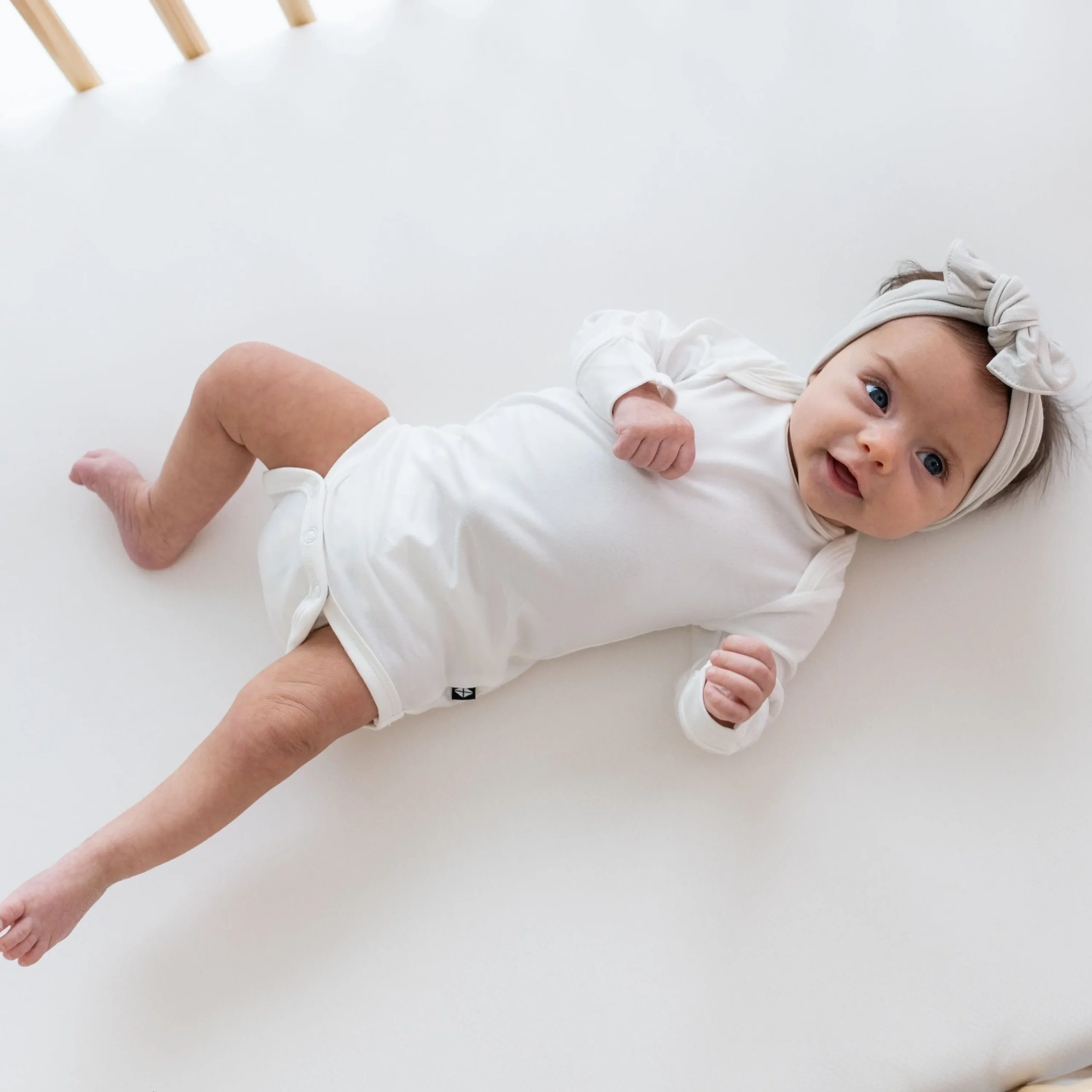 Kyte Baby Knotted Bow Headband in Oat Sale