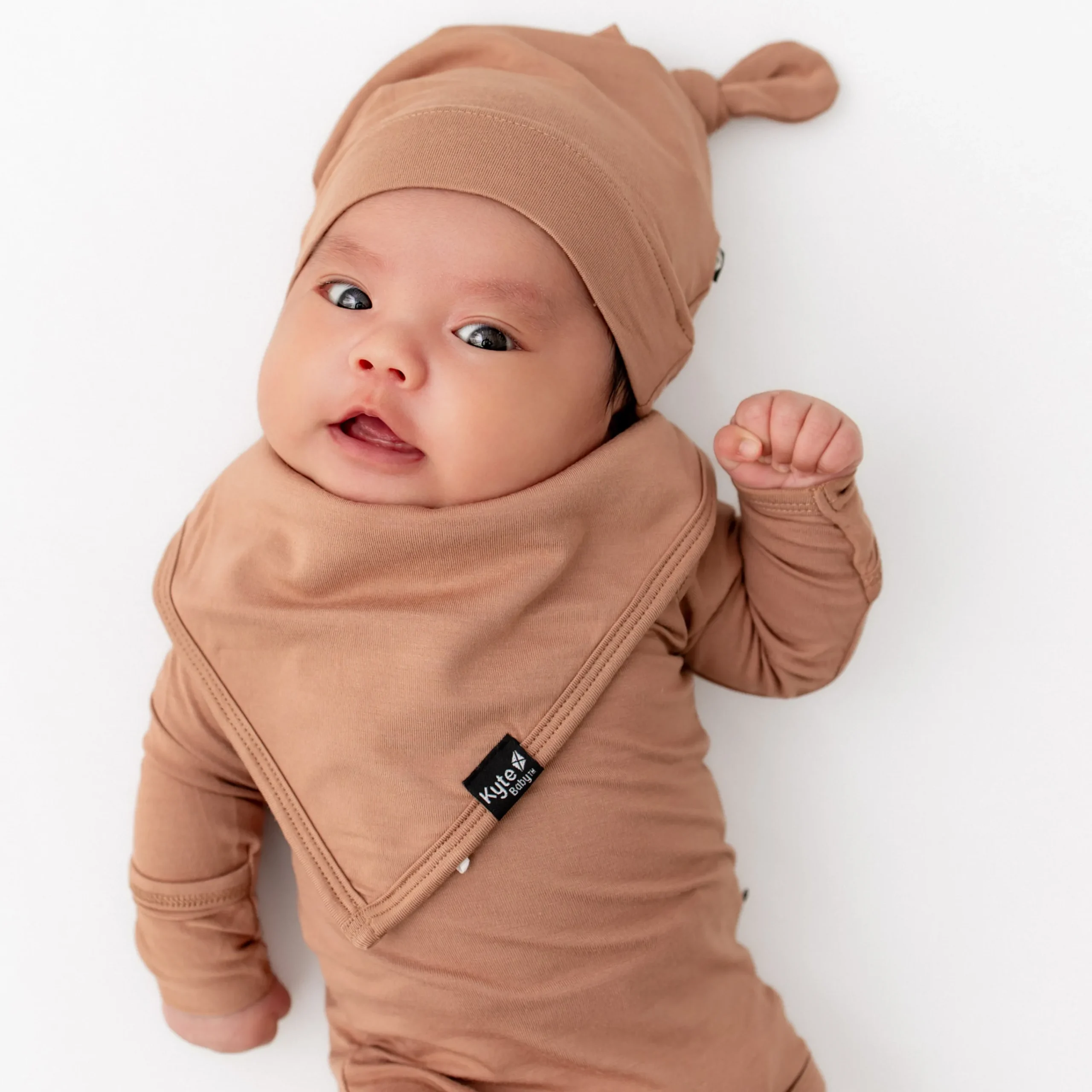 Kyte Baby Knotted Cap in Latte