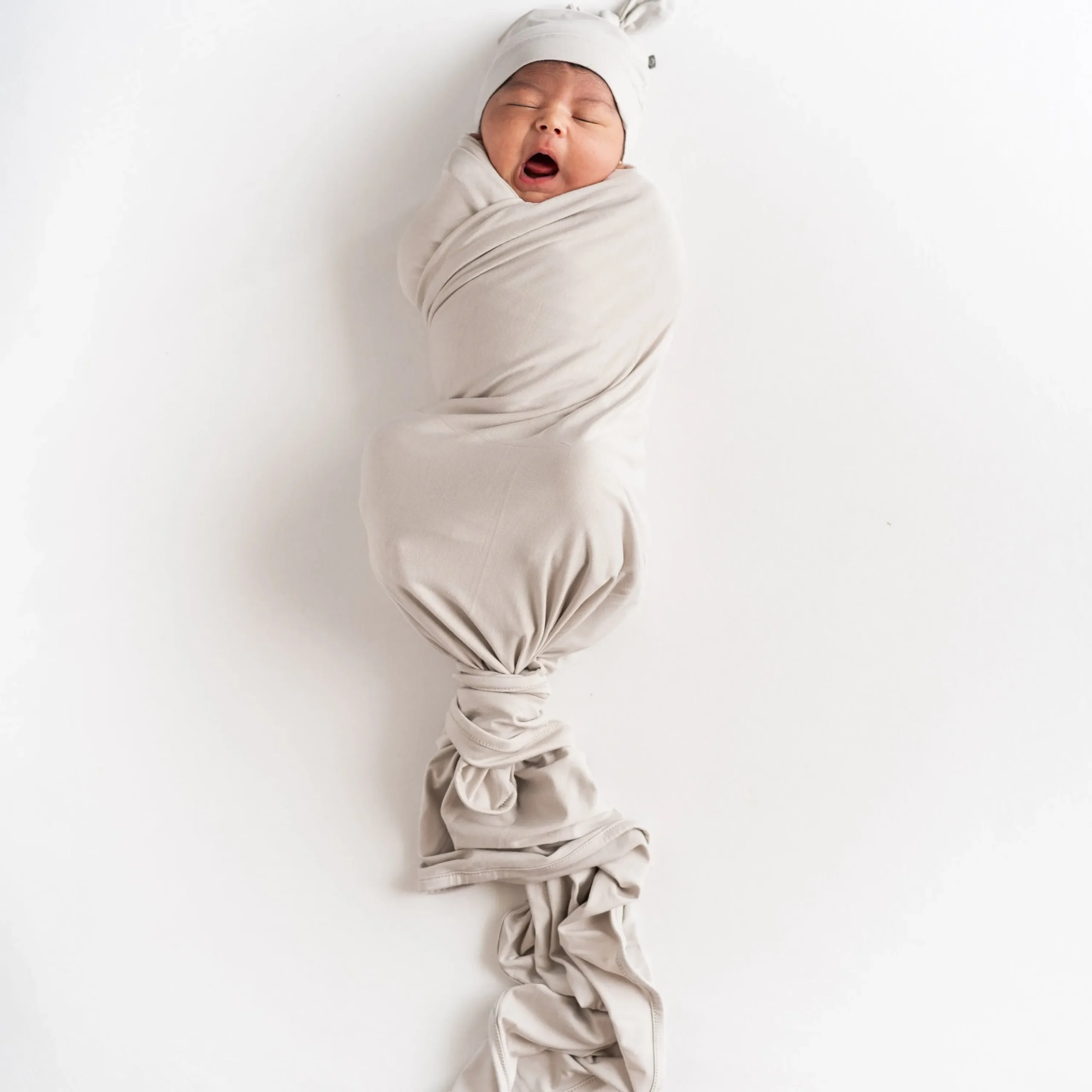 Kyte Baby Knotted Cap in Oat Hot