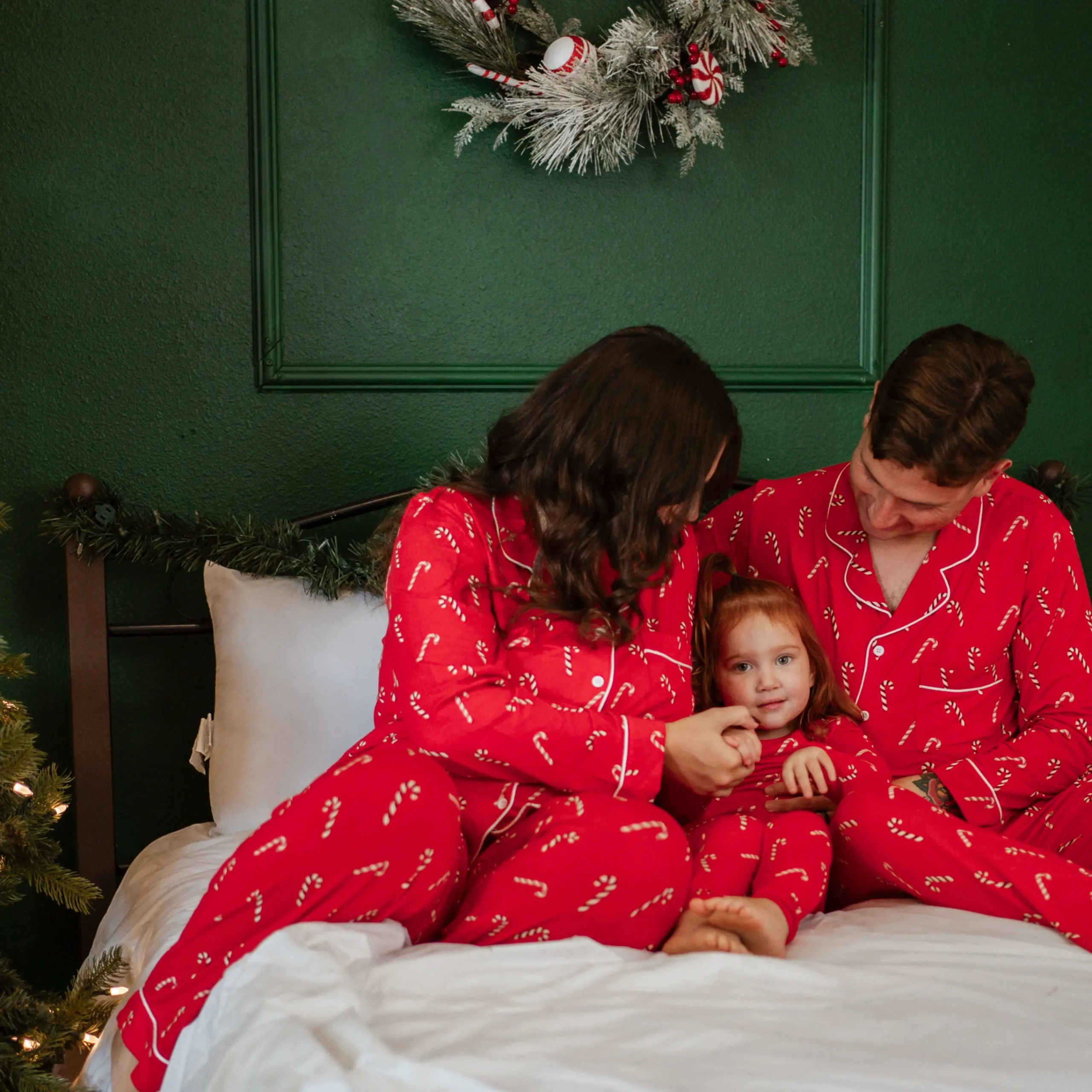 Kyte Baby Long Sleeve Pajamas in Candy Cane Best