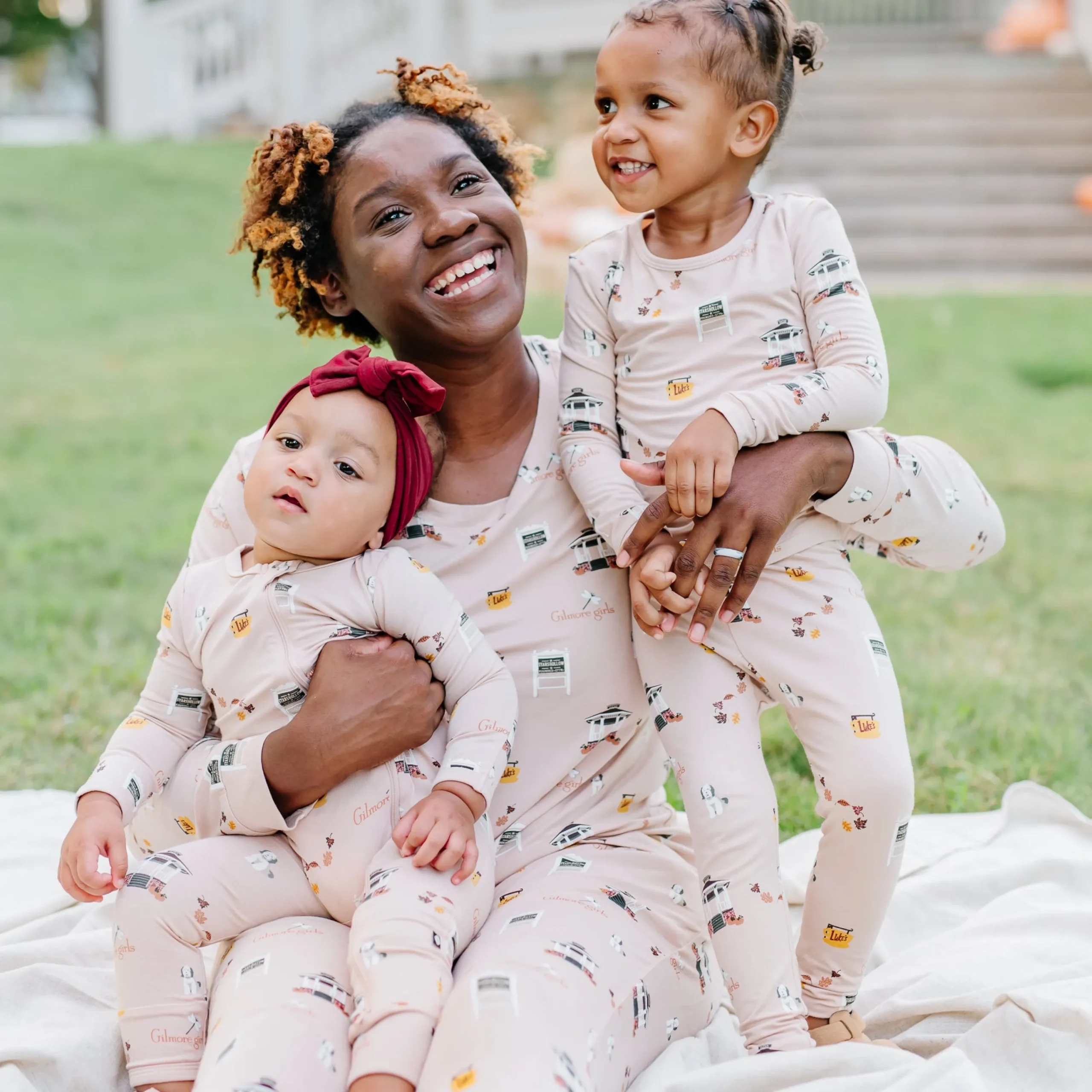 Kyte Baby Long Sleeve Pajamas in Gilmore Girls Outlet