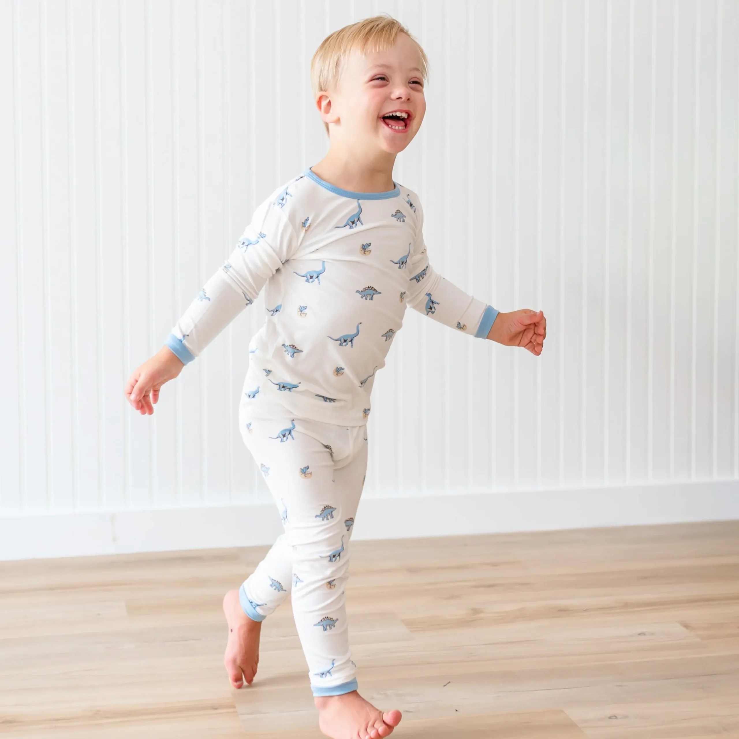 Kyte Baby Long Sleeve Pajamas in Jurassic