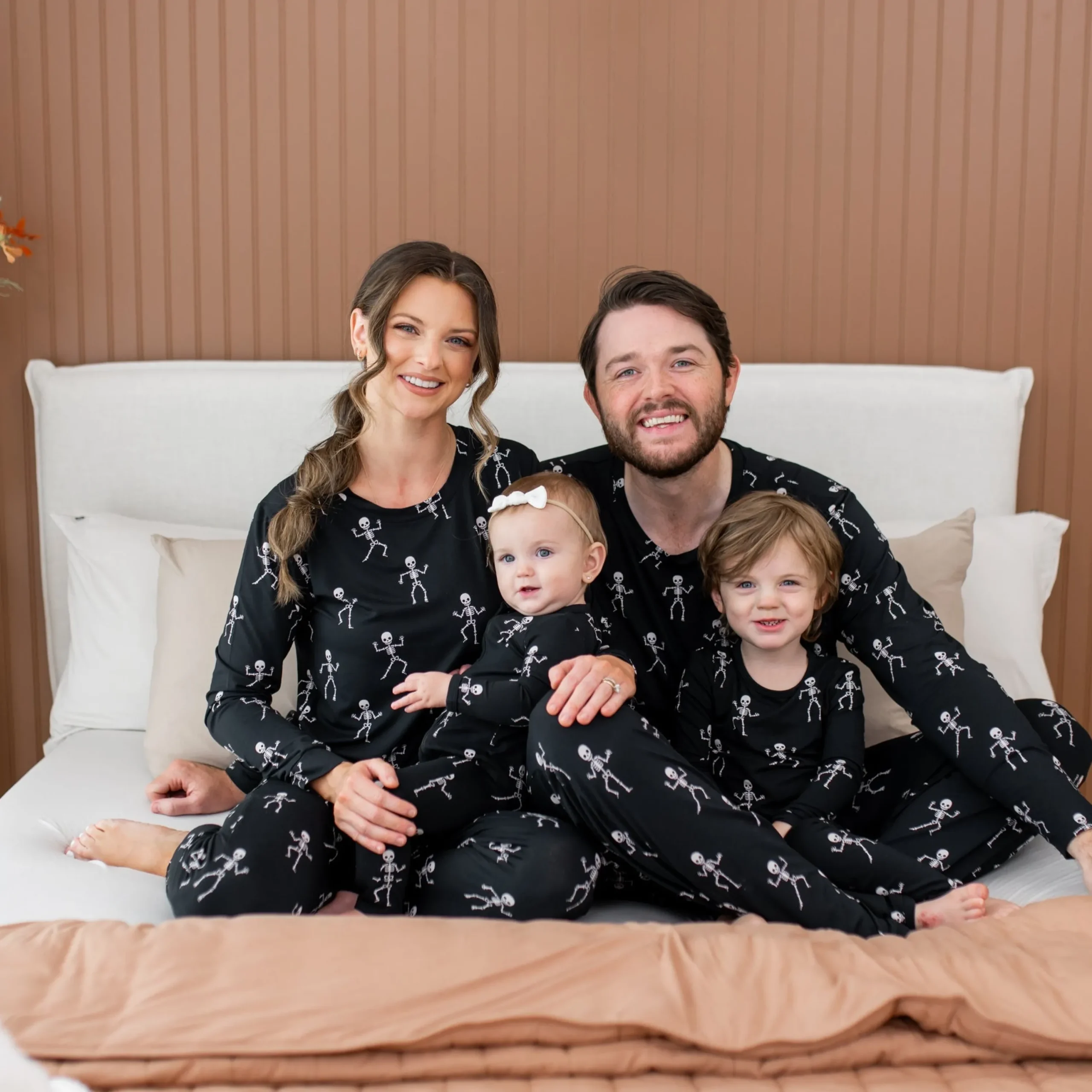 Kyte Baby Long Sleeve Pajamas in Skeleton Hot