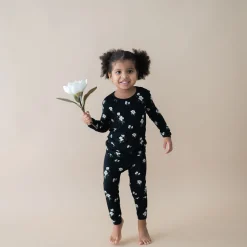 Kyte Baby Long Sleeve Pajamas in Small Midnight Magnolia Best