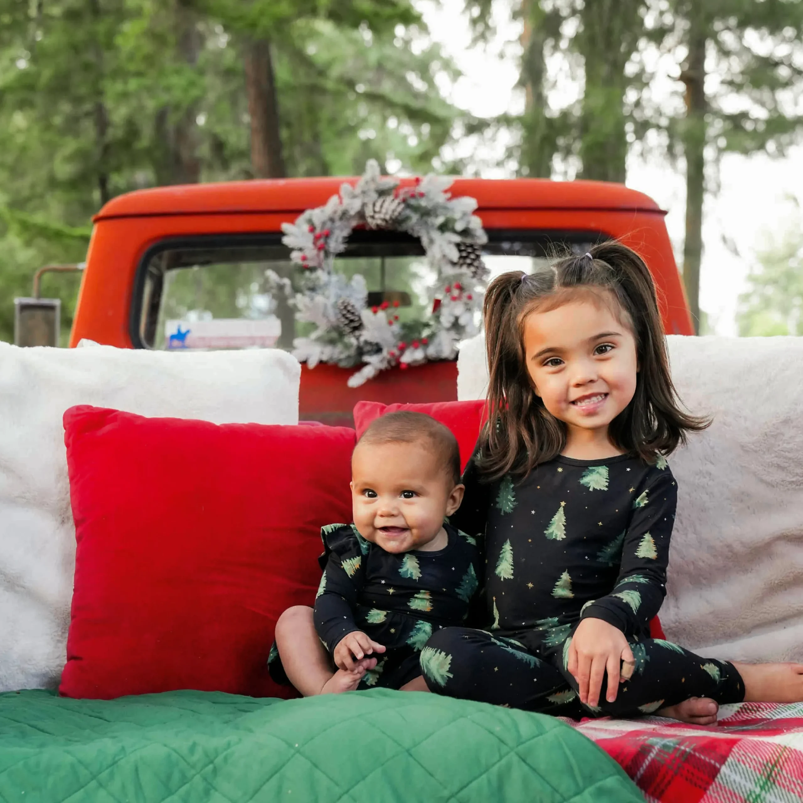 Kyte Baby Long Sleeve Pajamas in Twinkle Tree