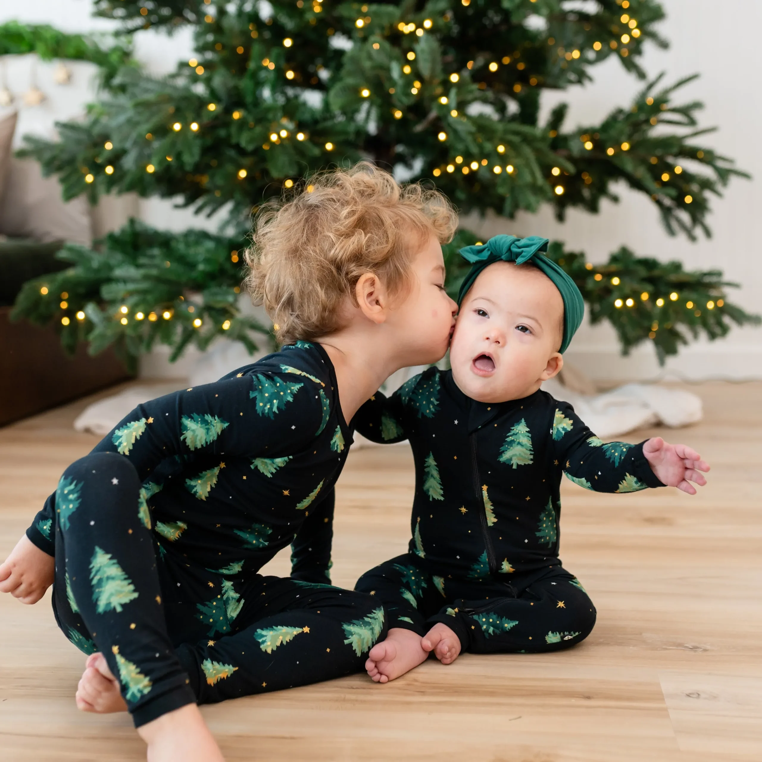 Kyte Baby Long Sleeve Pajamas in Twinkle Tree