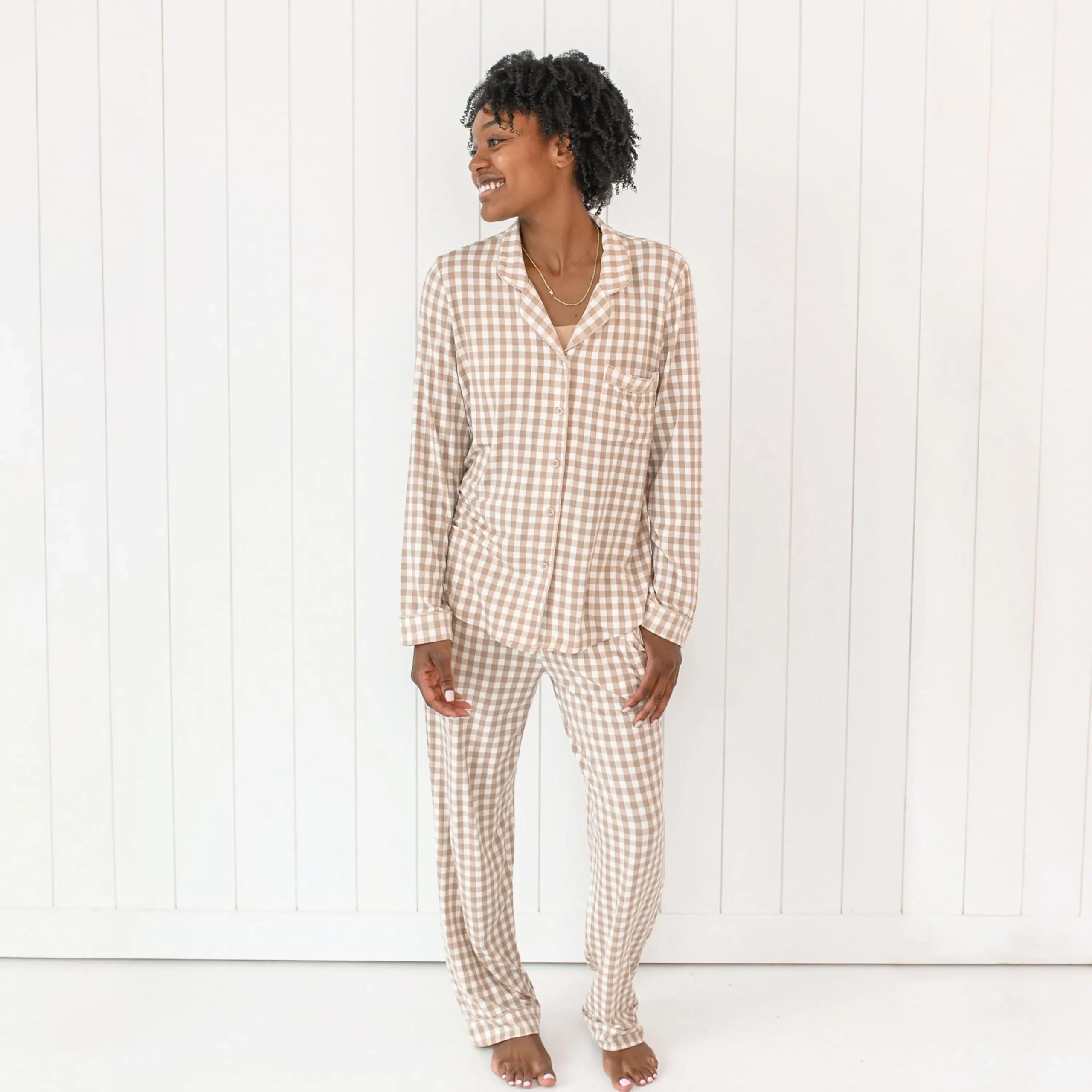 Kyte Baby Long-Sleeved Women's Pajama Set in Gingham Bisque Sale