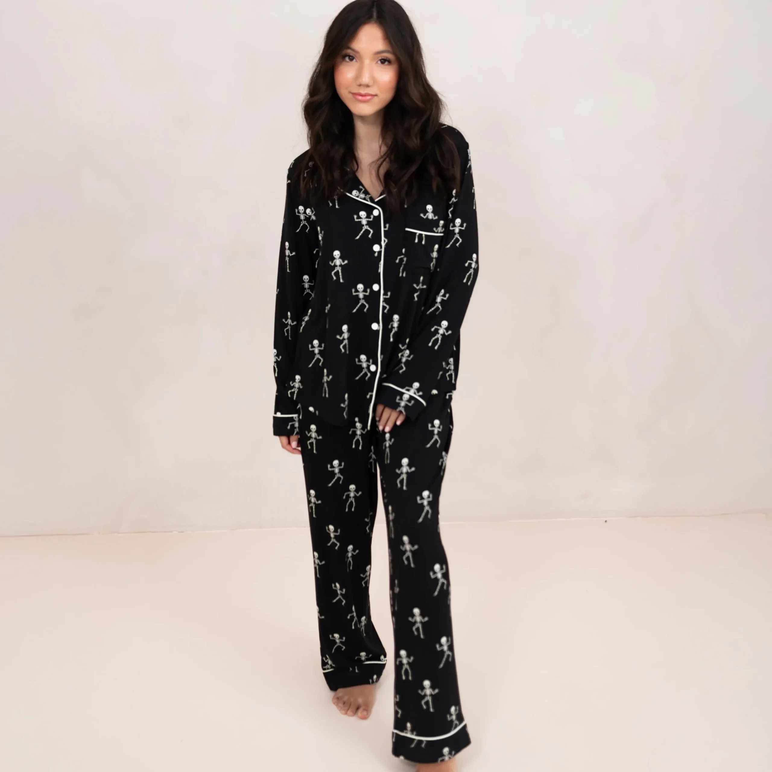 Kyte Baby Long-Sleeved Women's Pajama Set in Skeleton Sale