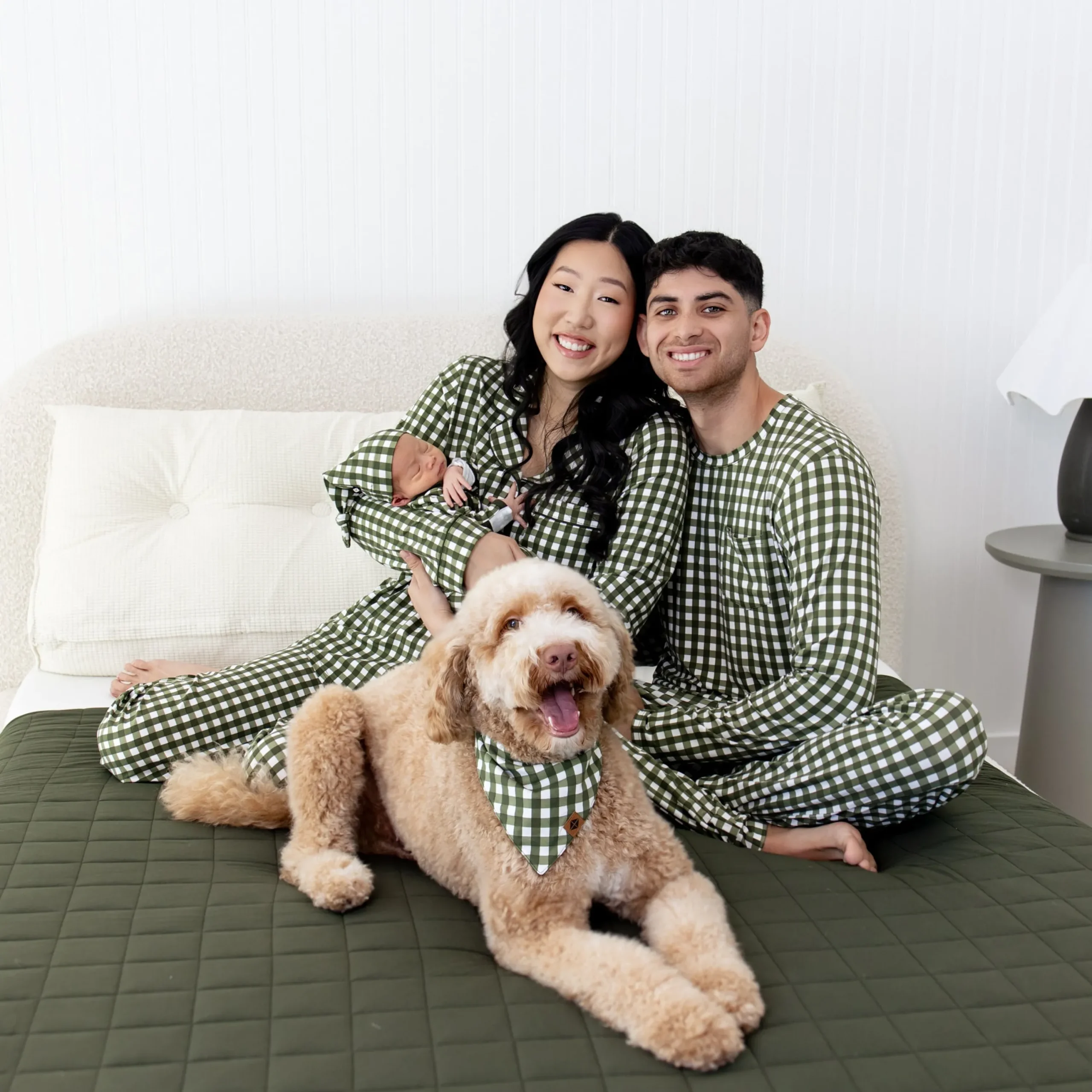 Kyte Baby Long-Sleeved Women's Pajama Set in Gingham Fir