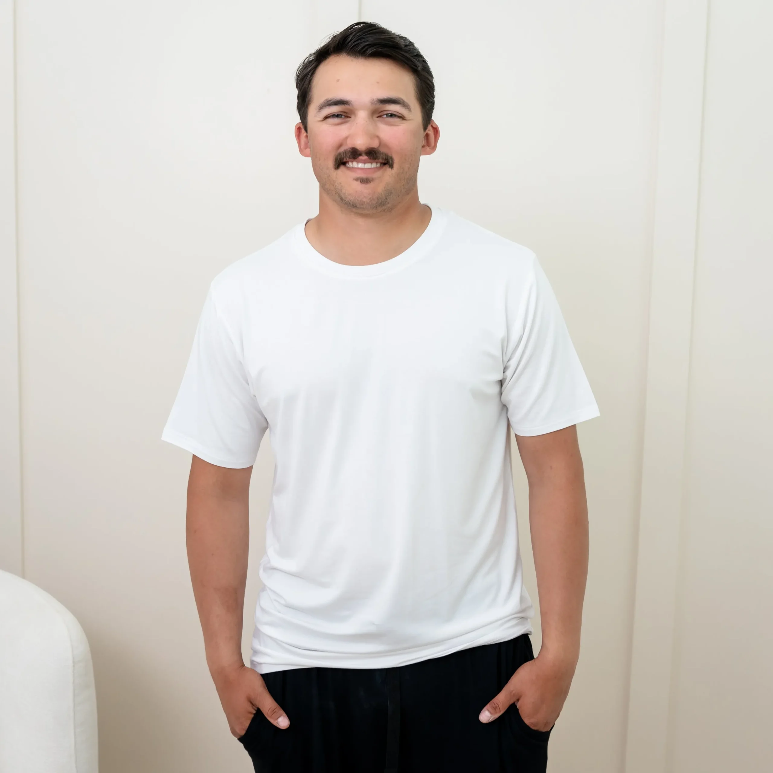 Kyte Baby Men's Crew Neck Tee in Snow Hot