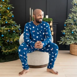 Kyte Baby Men's Jogger Set in Frosty Friends
