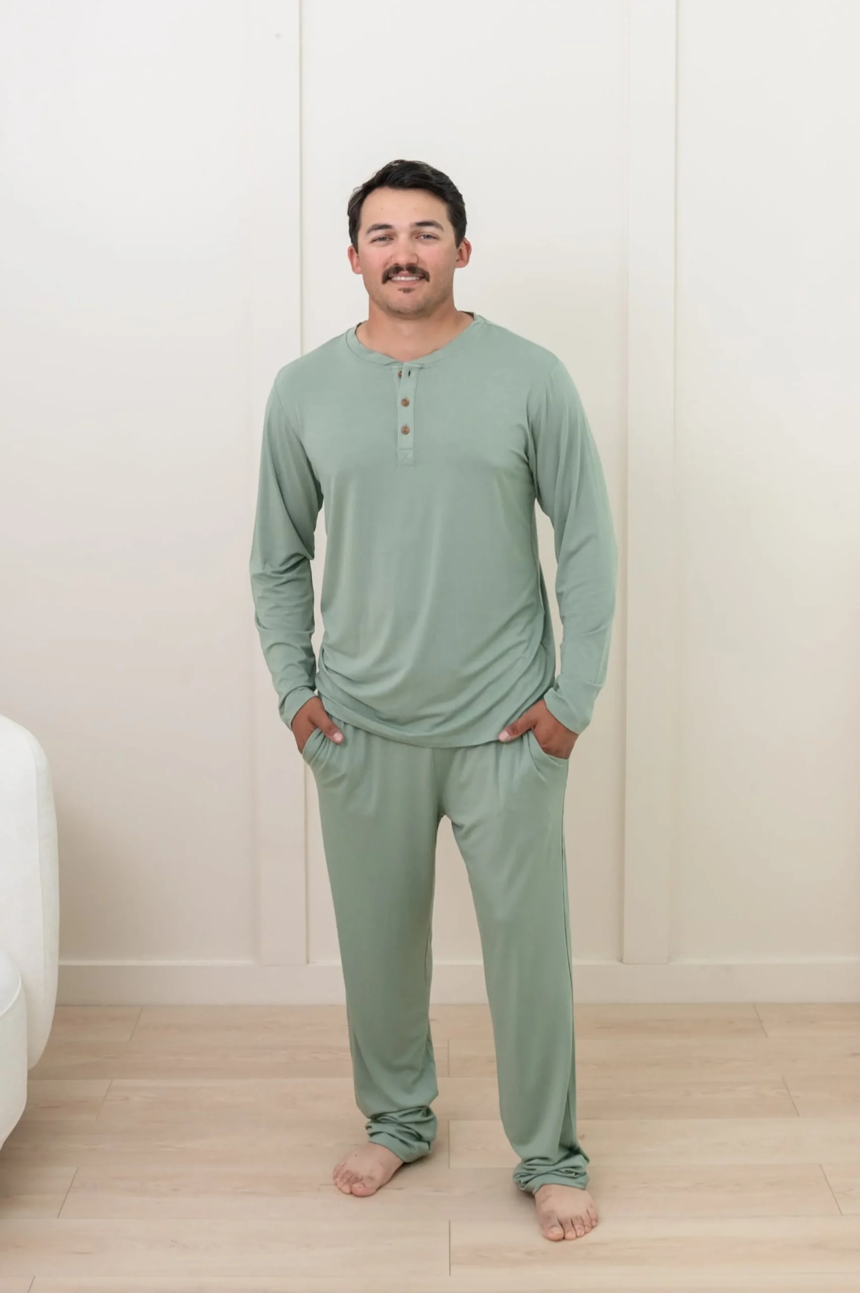 Kyte Baby Men's Lounge Pants in Thyme Online