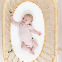 Kyte Baby Oval Bassinet Sheet in Cloud New