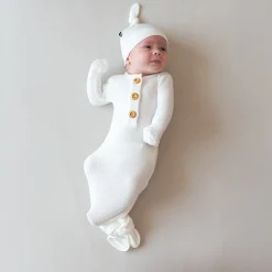 Kyte Baby Ribbed Knotted Gown with Hat Set in Cloud