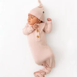 Kyte Baby Ribbed Knotted Gown with Hat Set in Blush