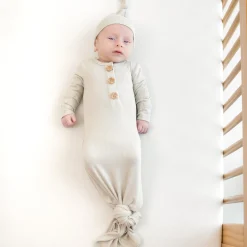 Kyte Baby Ribbed Knotted Gown with Hat Set in Oat Best