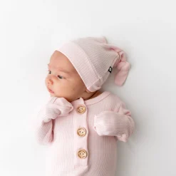 Kyte Baby Ribbed Knotted Gown with Hat Set in Sakura Discount