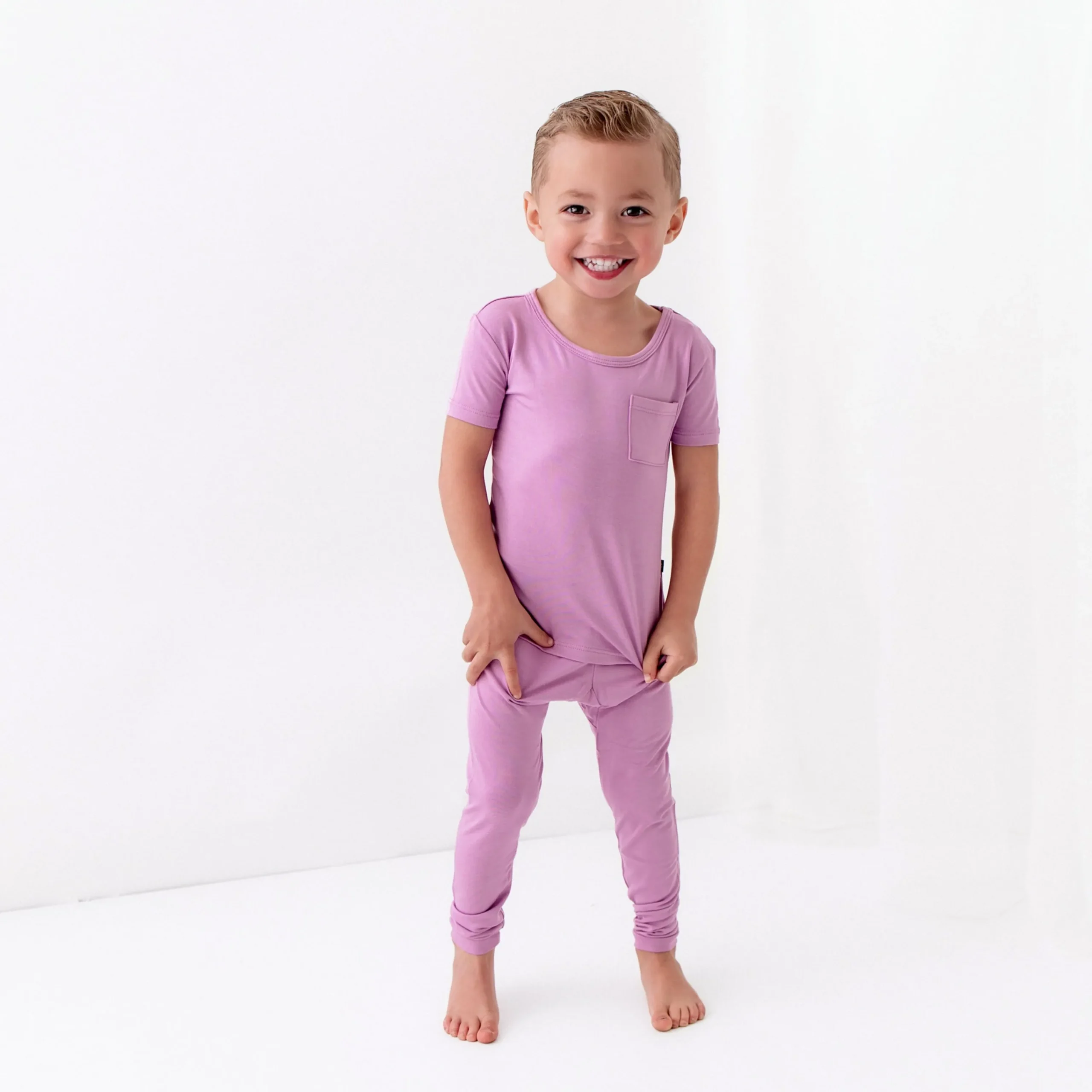 Kyte Baby Short Sleeve with Pants Pajamas in Poi Hot