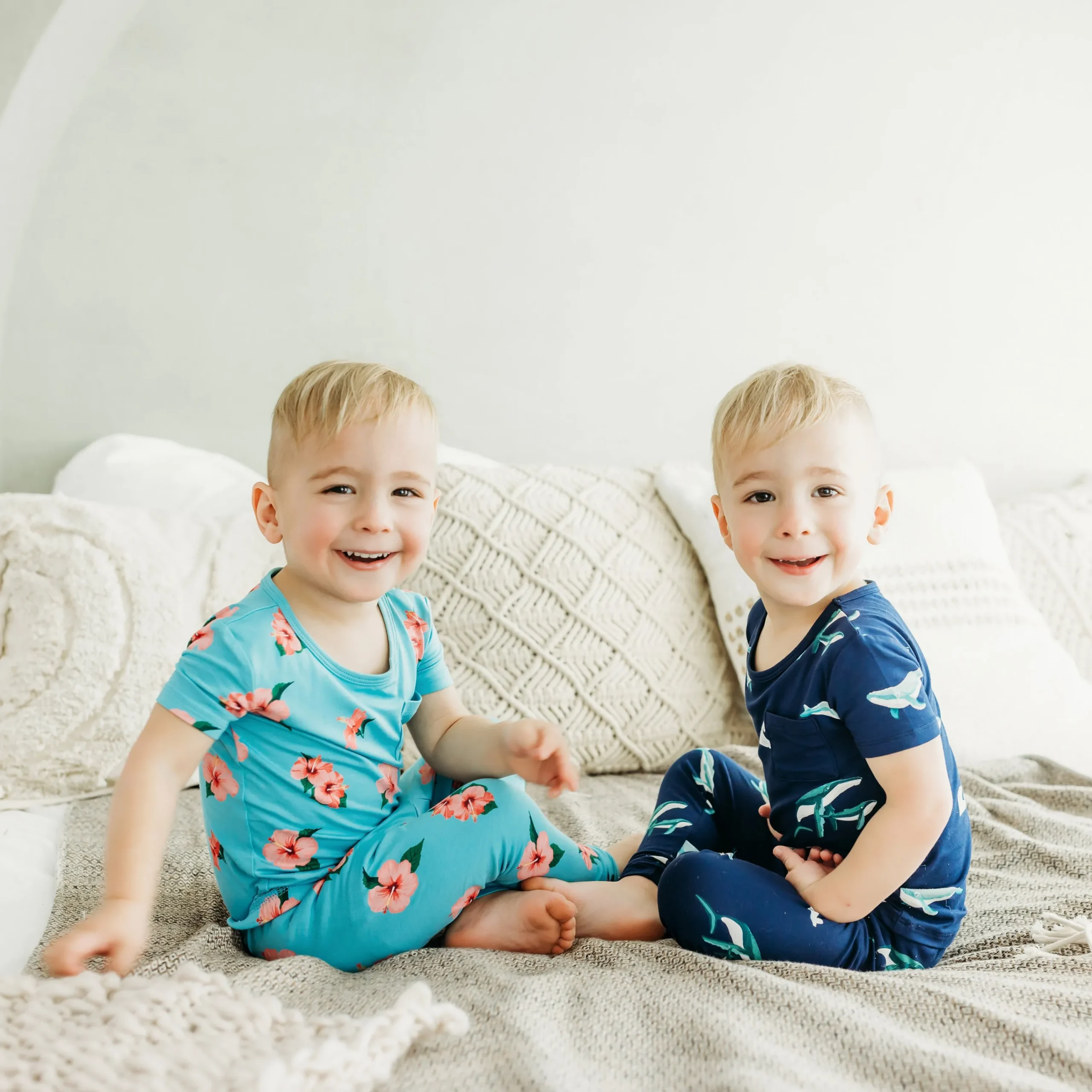Kyte Baby Short Sleeve with Pants Pajamas in Hibiscus Discount