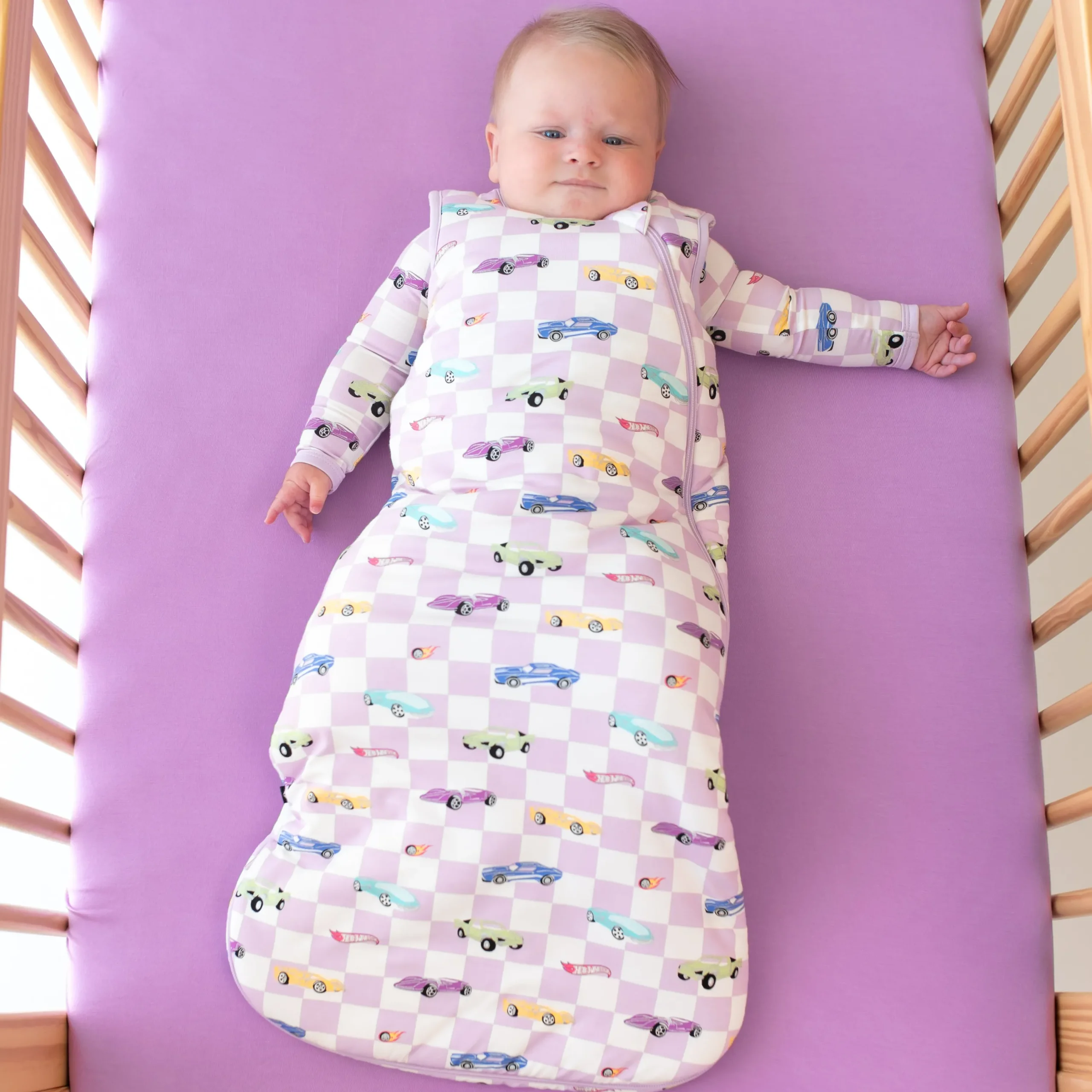 Kyte Baby Sleep Bag in 2.5 Sparkles and Speed Hot