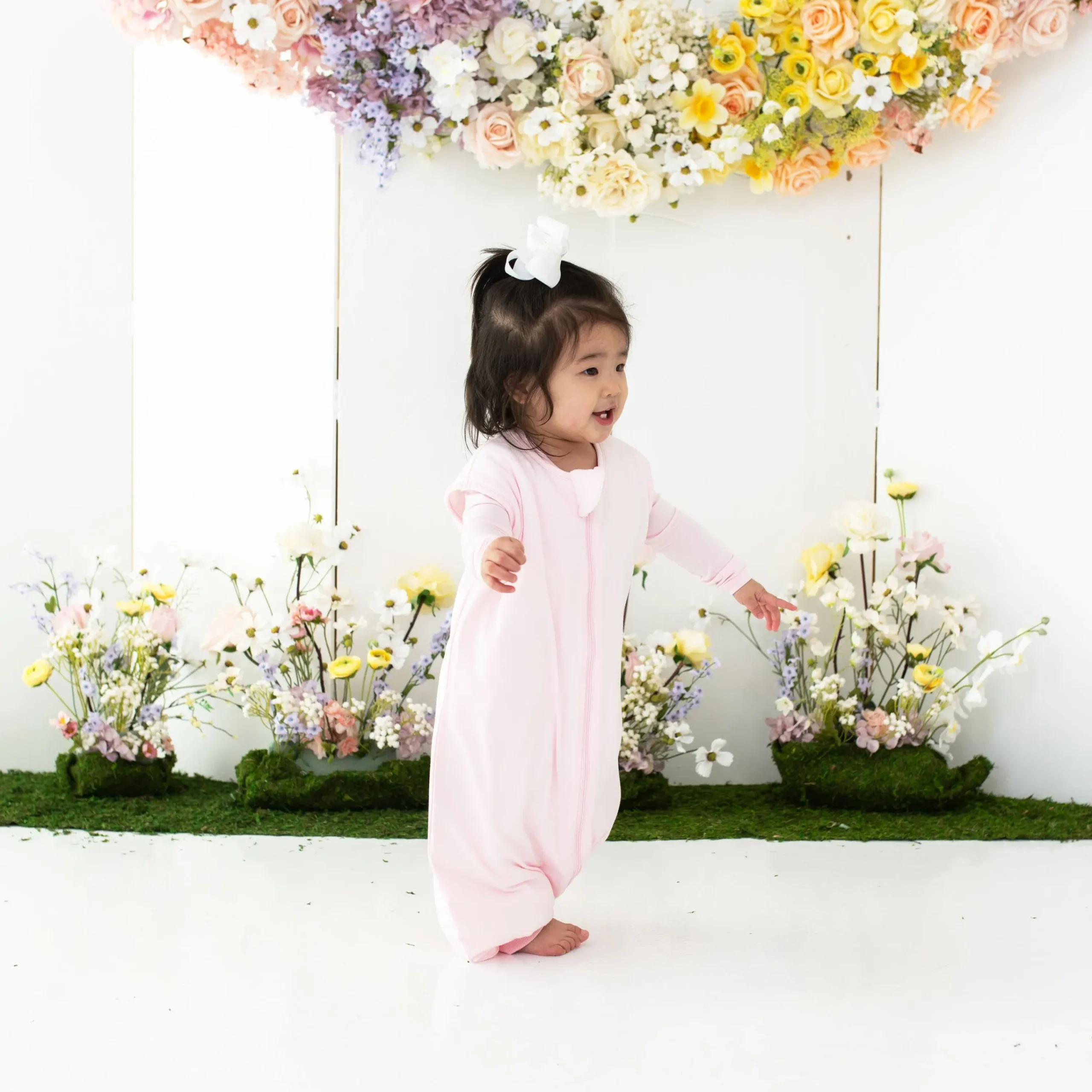 Kyte Baby Sleep Bag Walker in 1.0 Sakura Hot