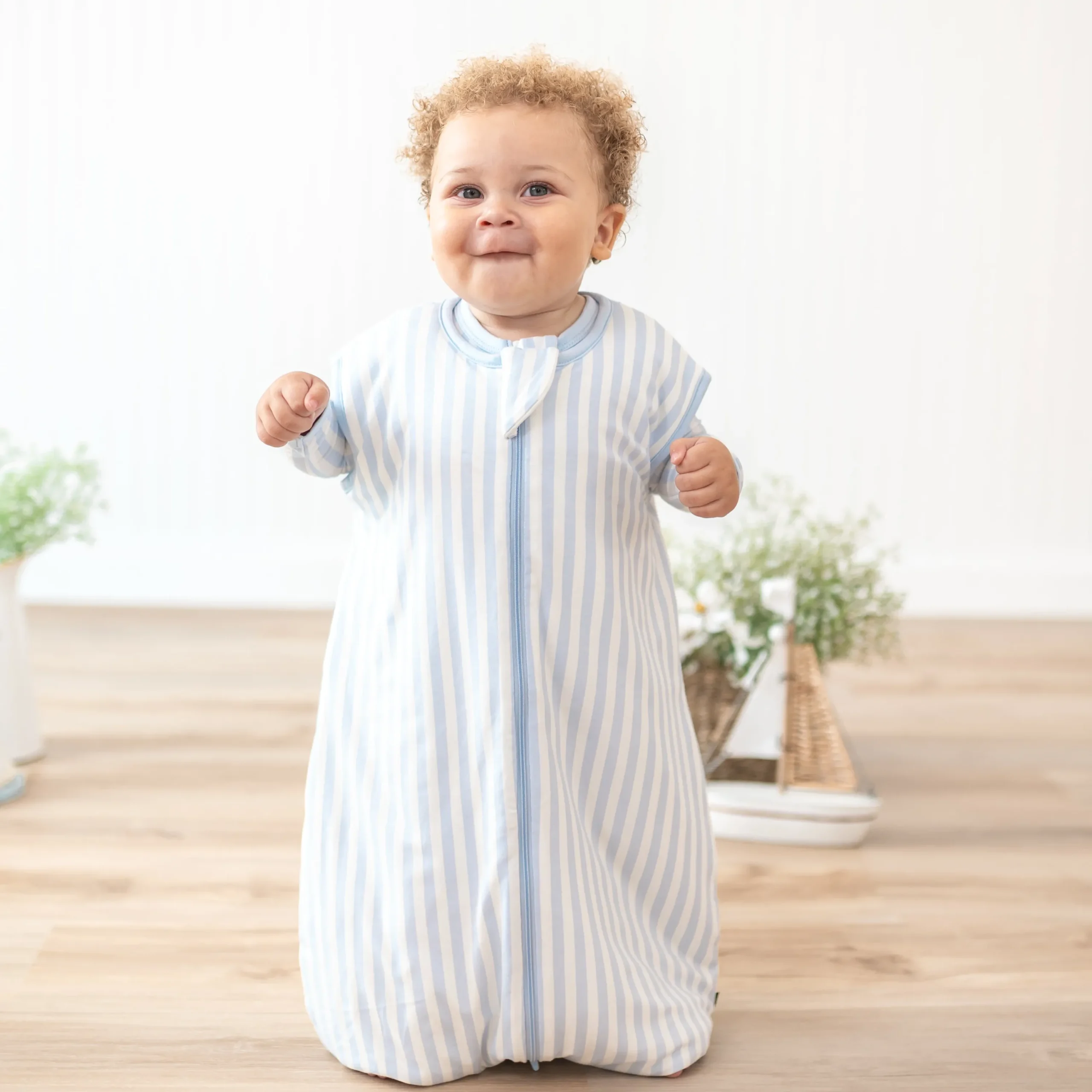 Kyte Baby Sleep Bag Walker in 1.0 Small Mist Stripe Sale
