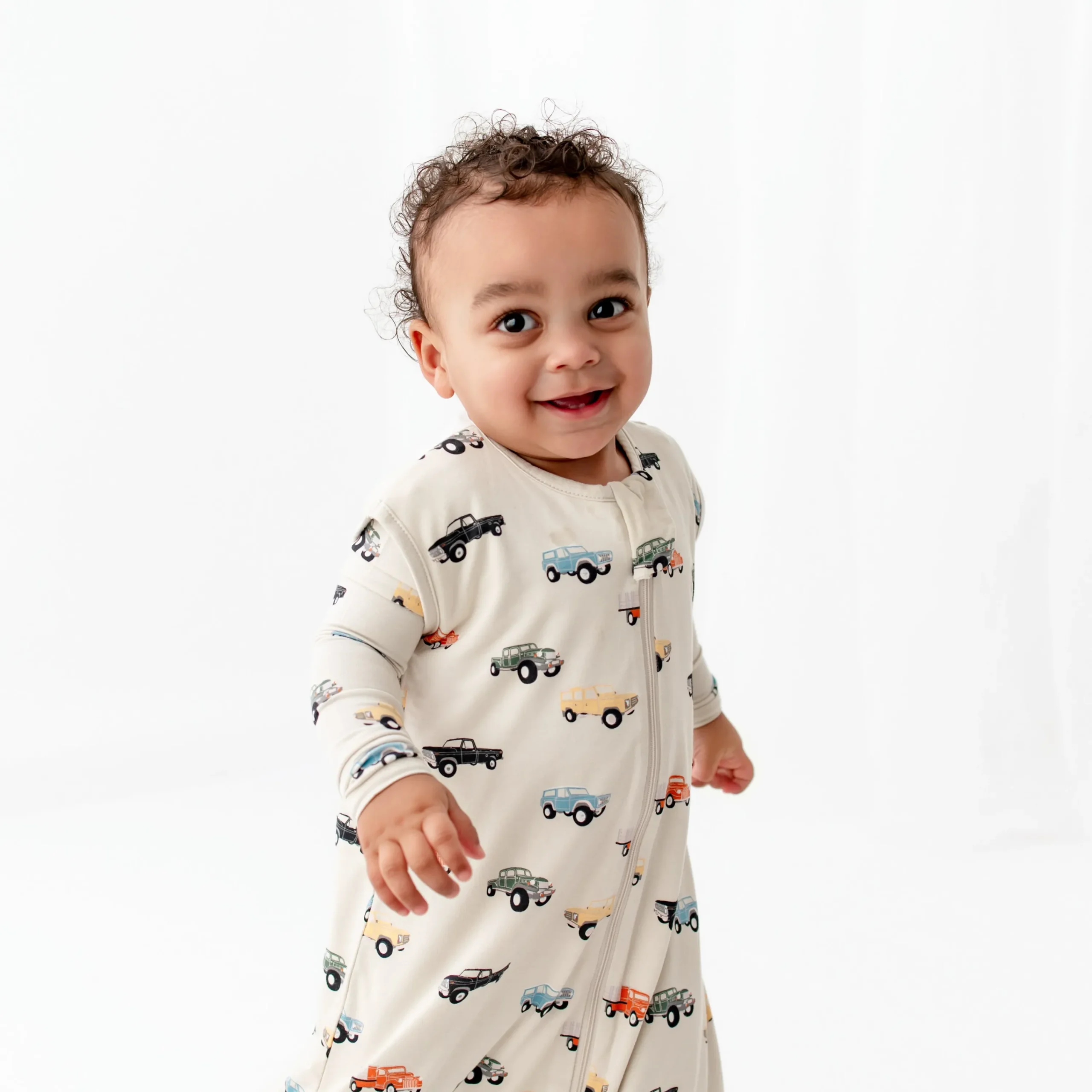 Kyte Baby Sleep Bag Walker in 0.5 Vintage Truck