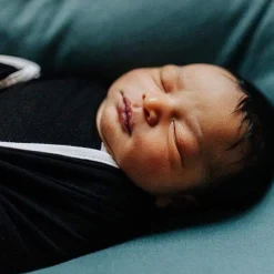 Kyte Baby Swaddle Blanket in Midnight with Cloud Trim Outlet