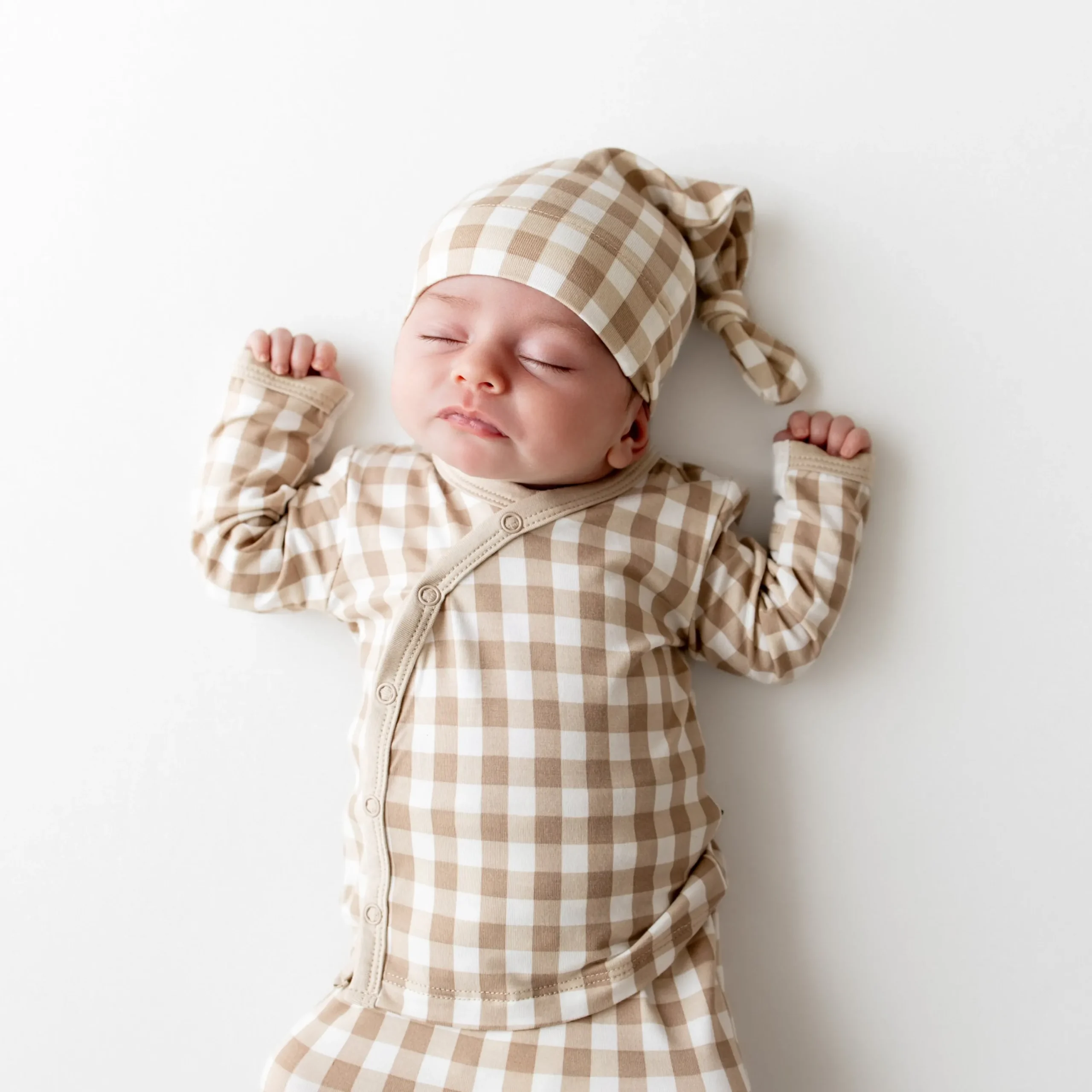 Kyte Baby Take Me Home Set with Cap in Gingham Bisque Discount