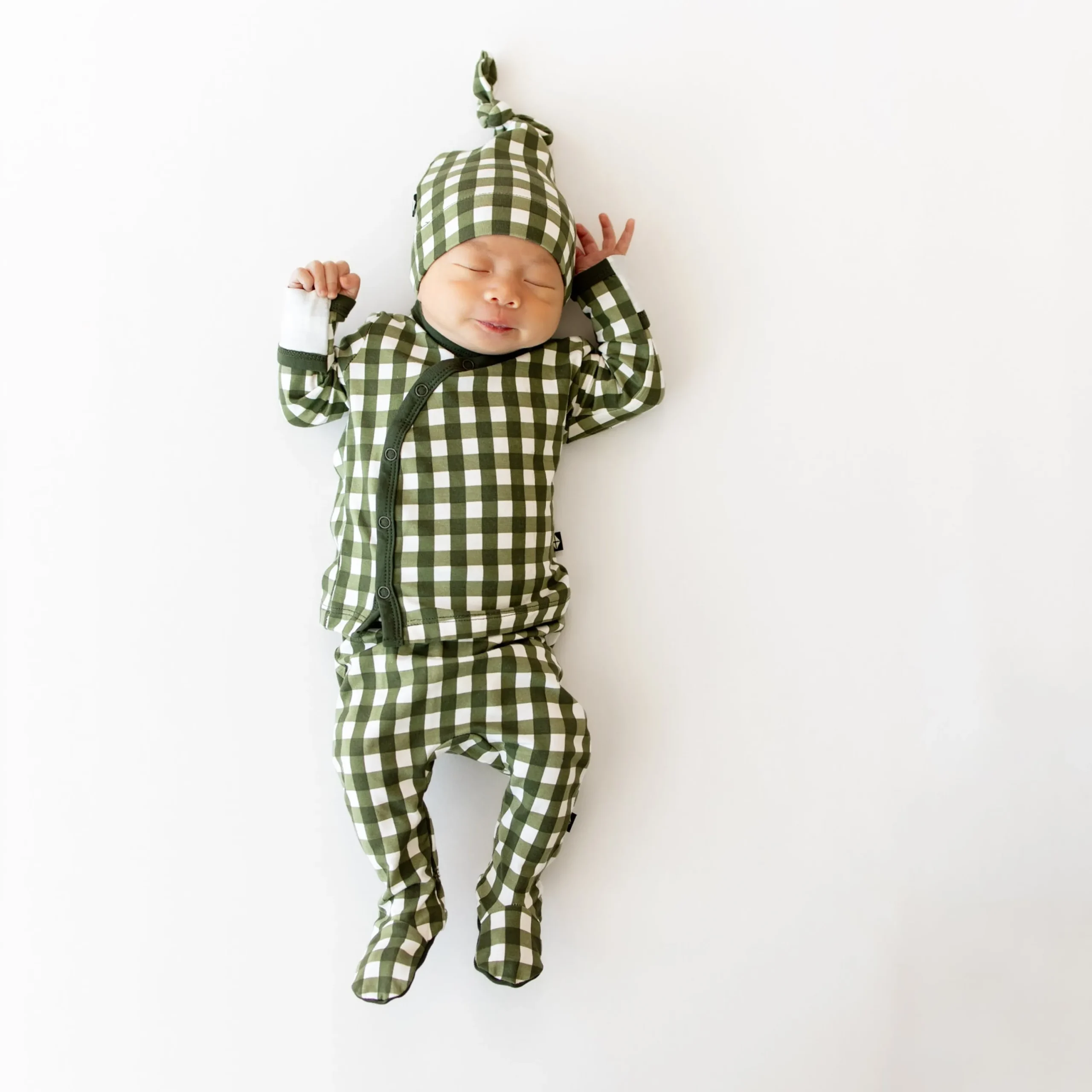 Kyte Baby Take Me Home Set with Cap in Gingham Fir Clearance