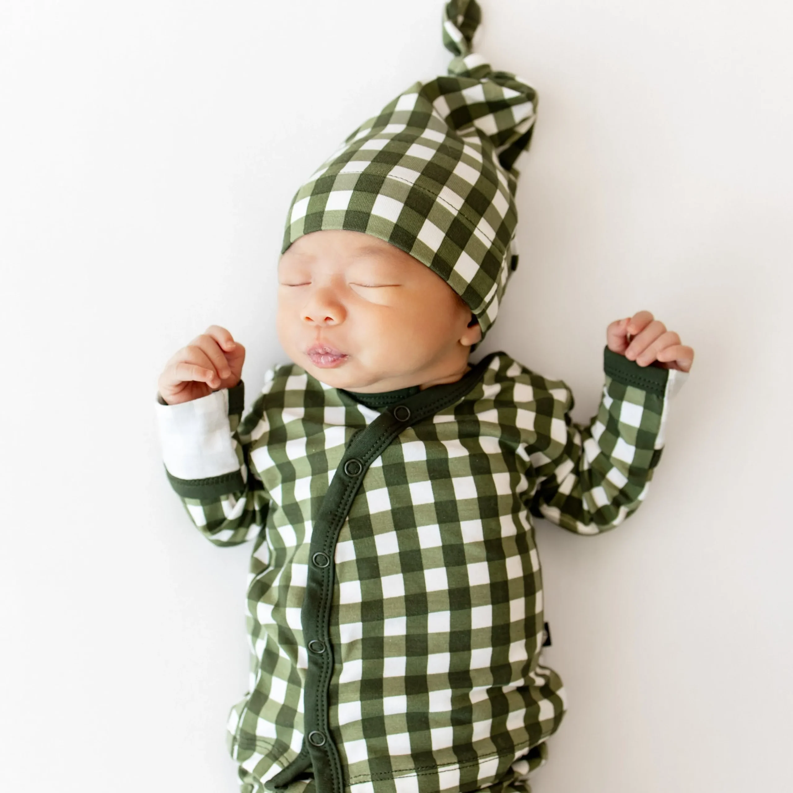 Kyte Baby Take Me Home Set with Cap in Gingham Fir Clearance