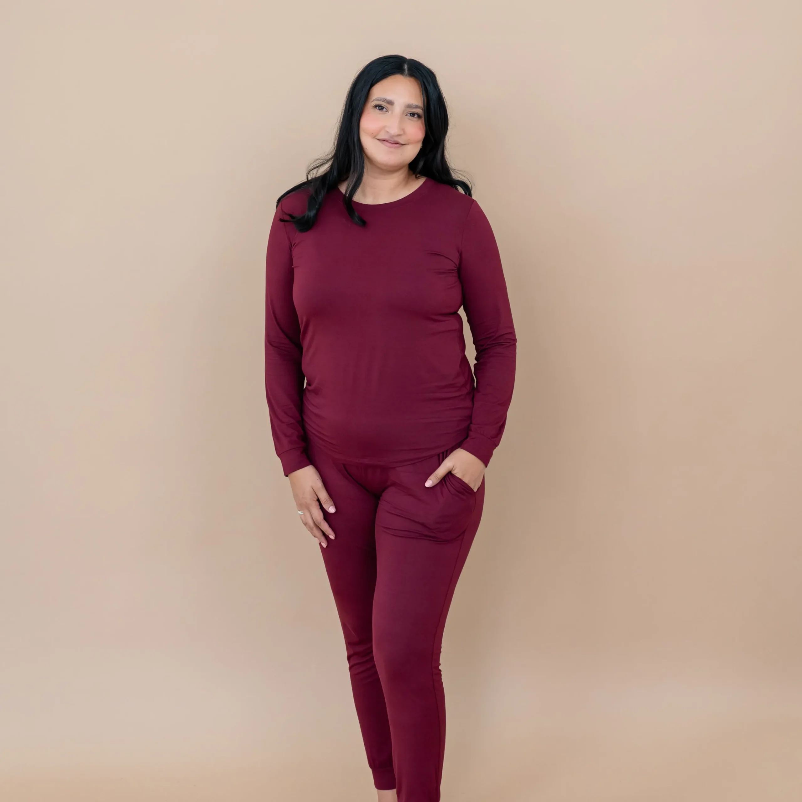 Kyte Baby Women's Jogger Pajama Set in Burgundy